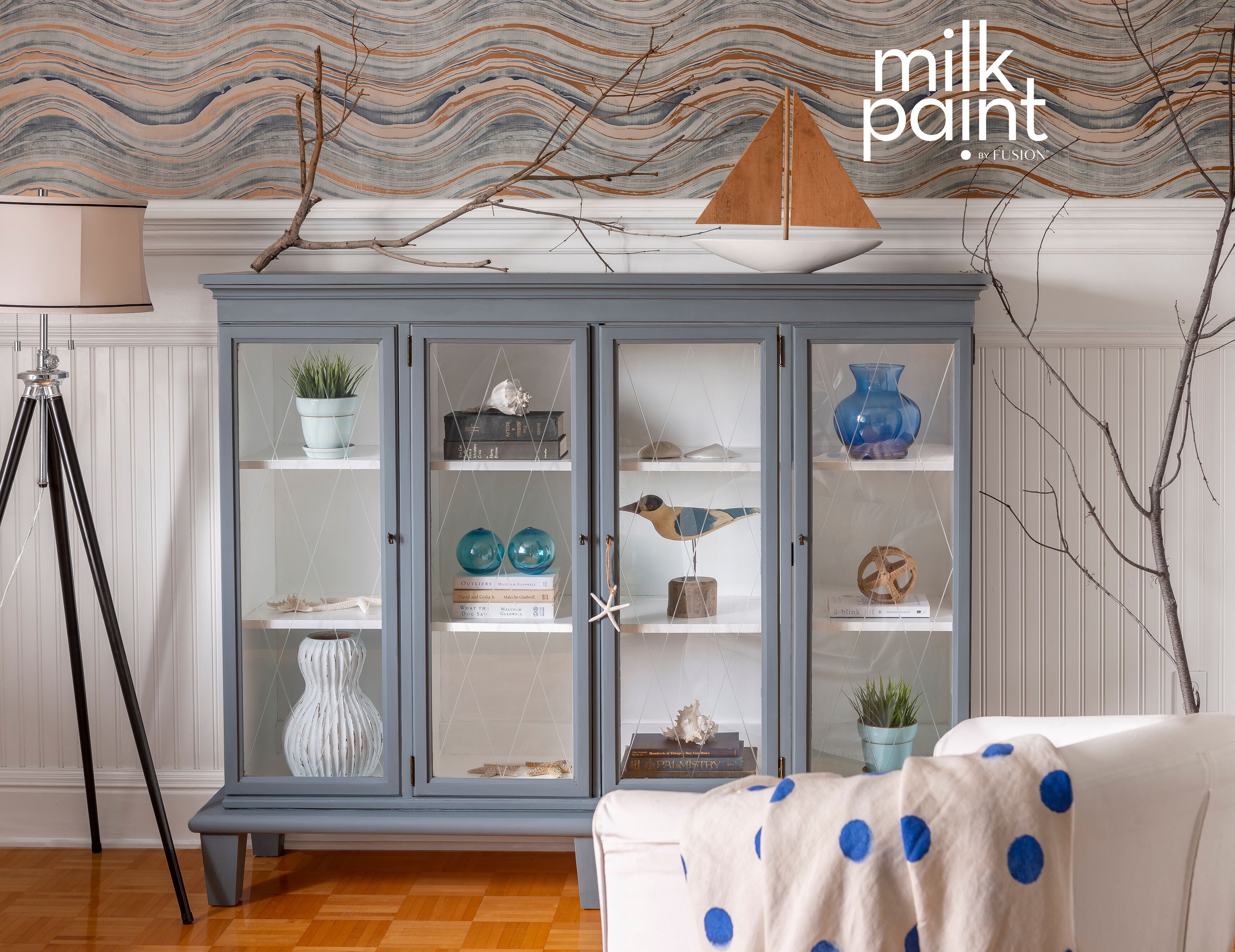 Fusion Milk Paint Coastal Blue