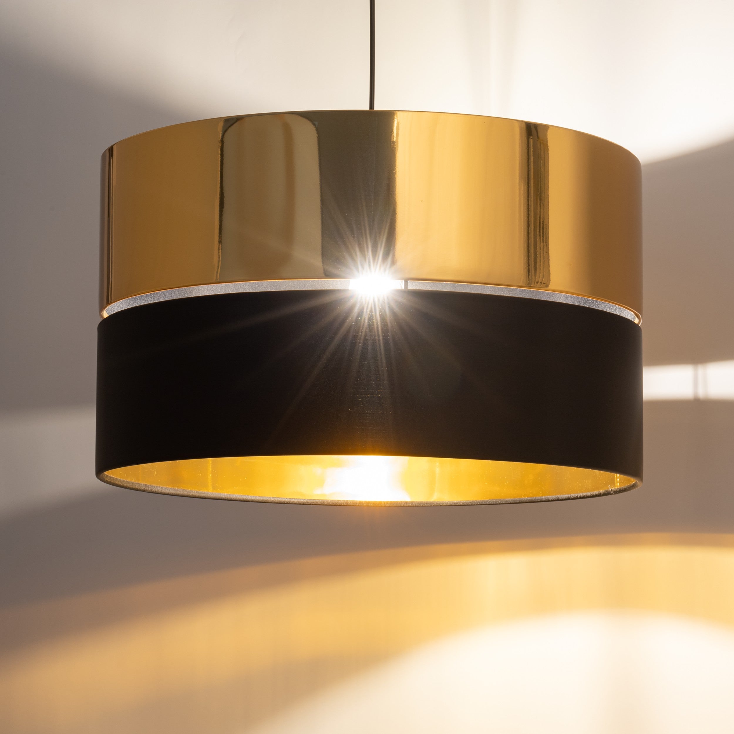 HILTON Black Gold Pendant Light