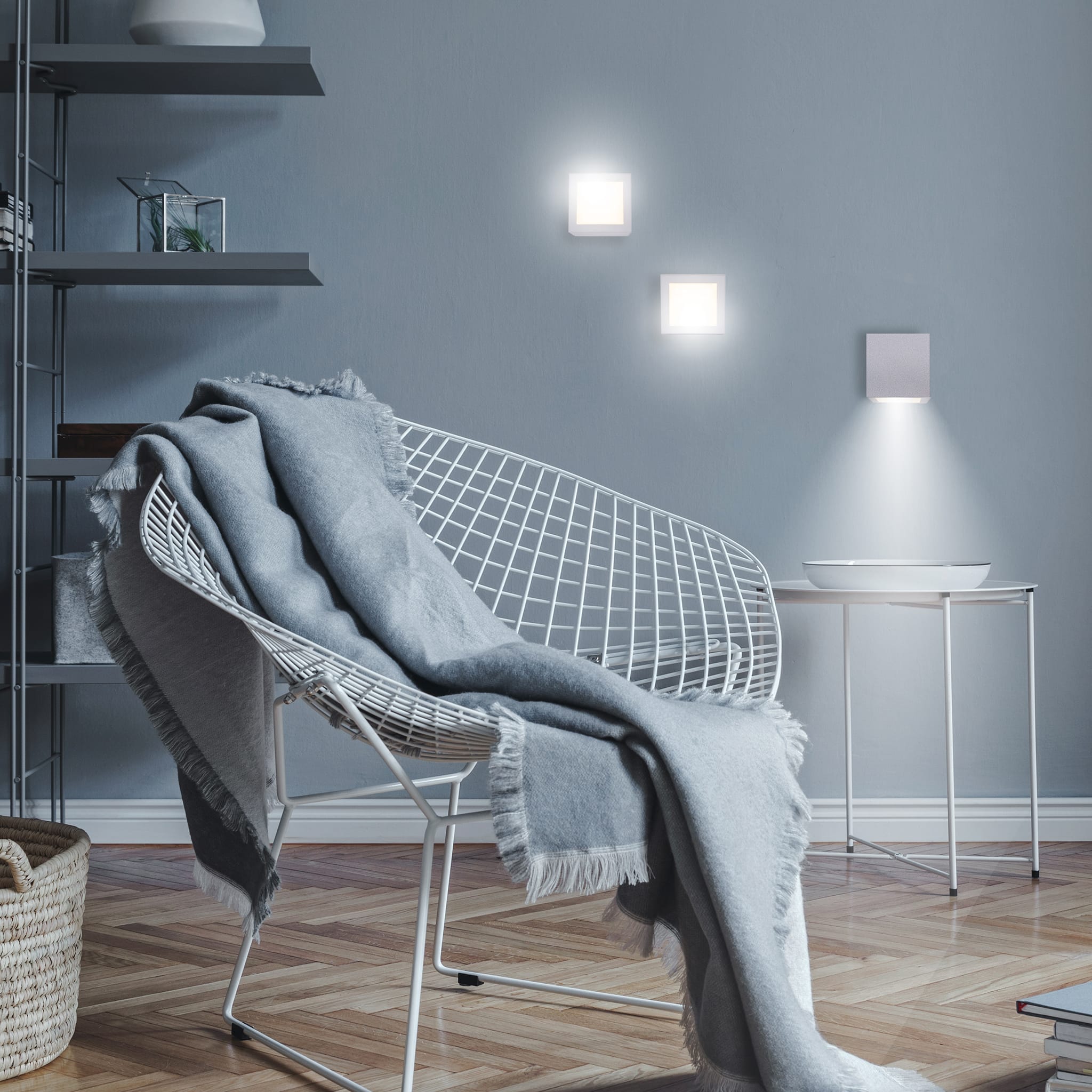 Box<br> Wall-Mounted Rechargeable Lamp