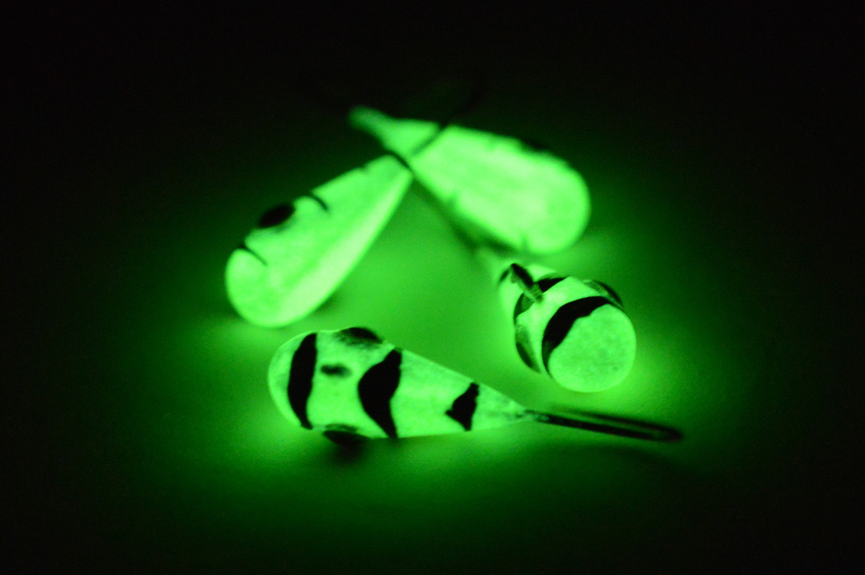 šBig Sky KaleidoscopeĀ 1/4oz Glow Jigs 4/pack