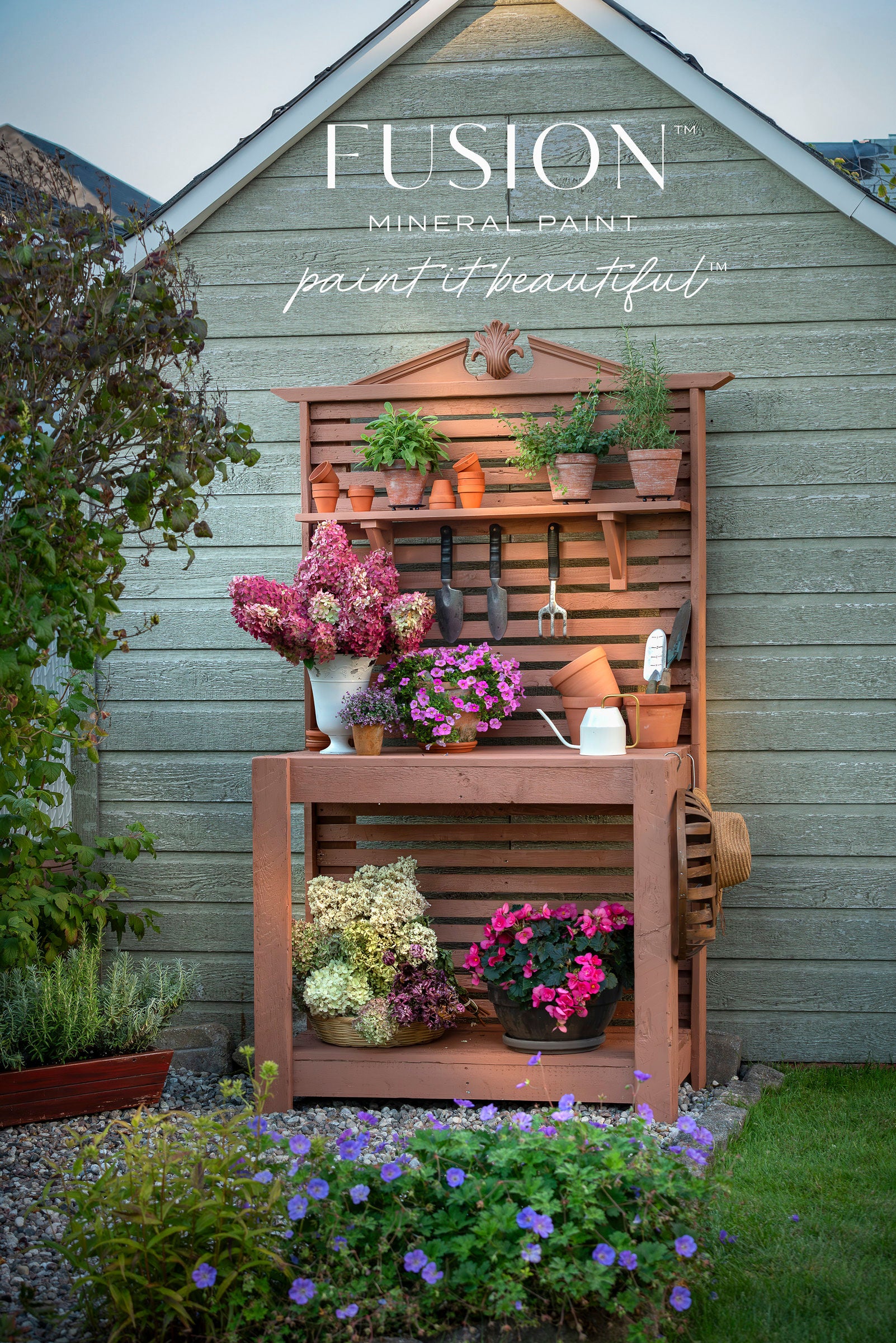 Fusion Mineral Paint Iron Clay