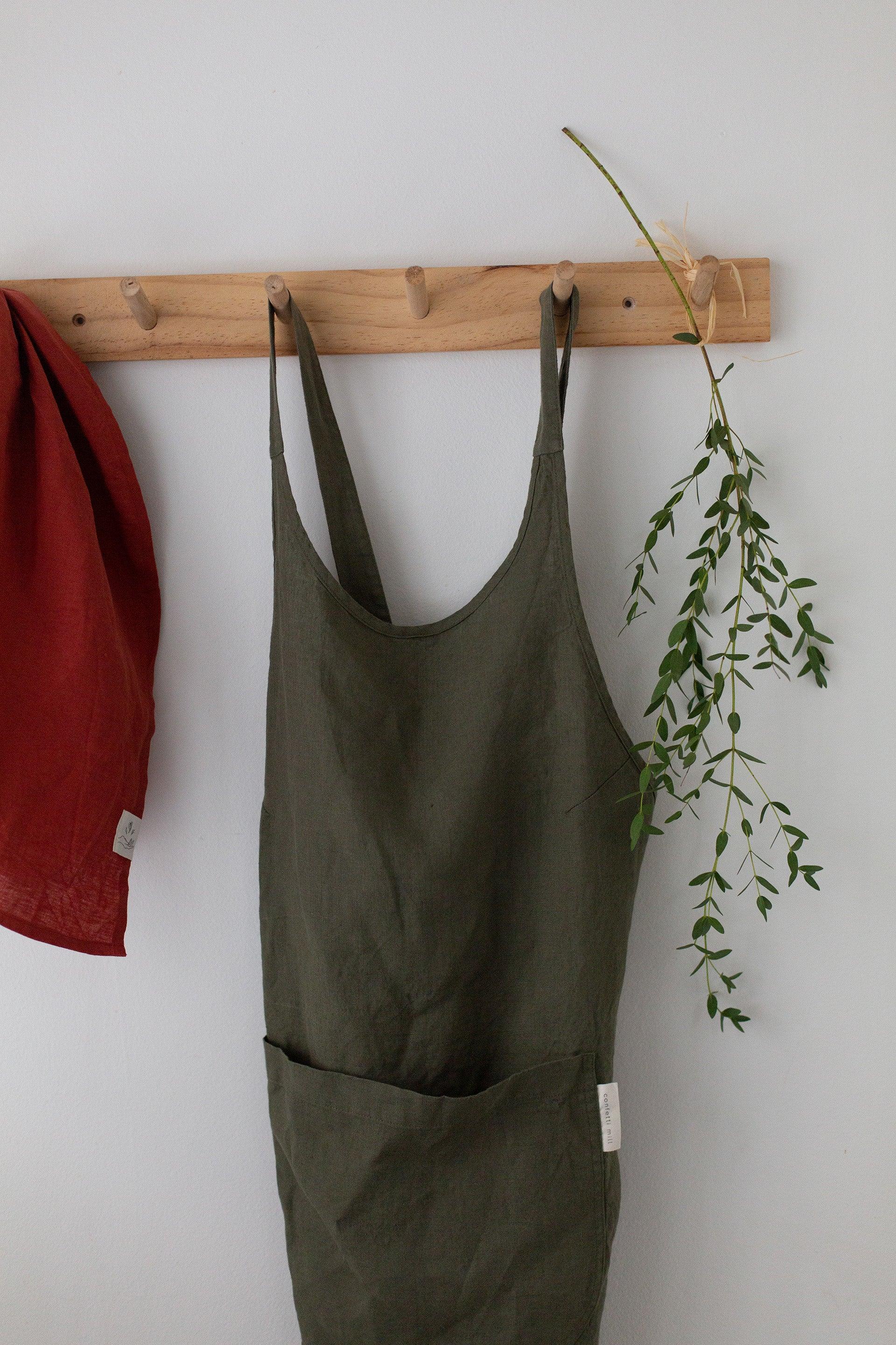 Linen Apron - Forest green