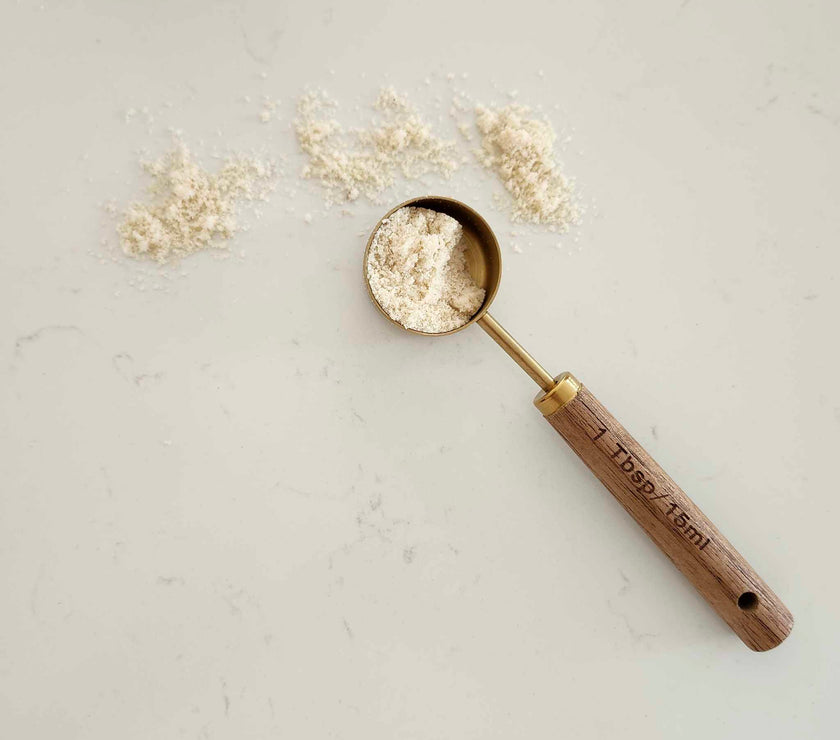Ensemble de tasses et cuillères à mesurer