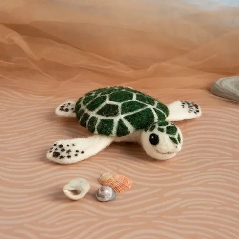 Hawthorn Handmade - Sea Turtle Mini Felting Kit - Art Noise Hawthorn Handmade - Sea Turtle Mini Felting Kit Hawthorn Handmade Needle Felting art-noise.myshopify.com hawthorn-handmade-sea-turtle-mini-felting-kit