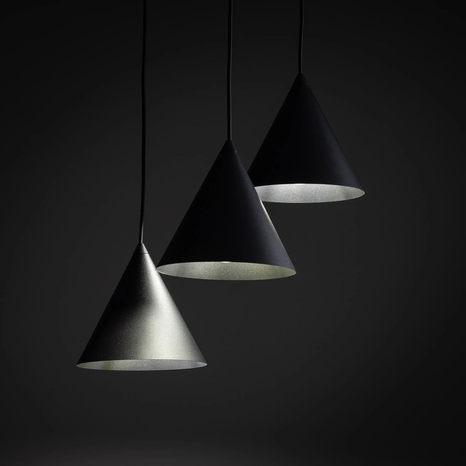 CONO Black Modern Minimalist Pendant Light 3 LumoCrafts product_type art-noise.myshopify.com cono-black-modern-minimalist-pendant-light-3 CONO Black Modern Minimalist Pendant Light 3 LumoCrafts  art-noise.myshopify.com cono-black-modern-minimalist-pendant-light-3