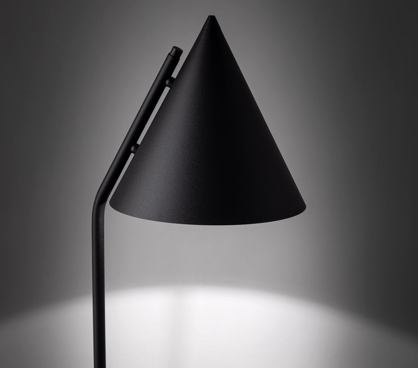 CONO Black Modern Minimalist Floor Lamp