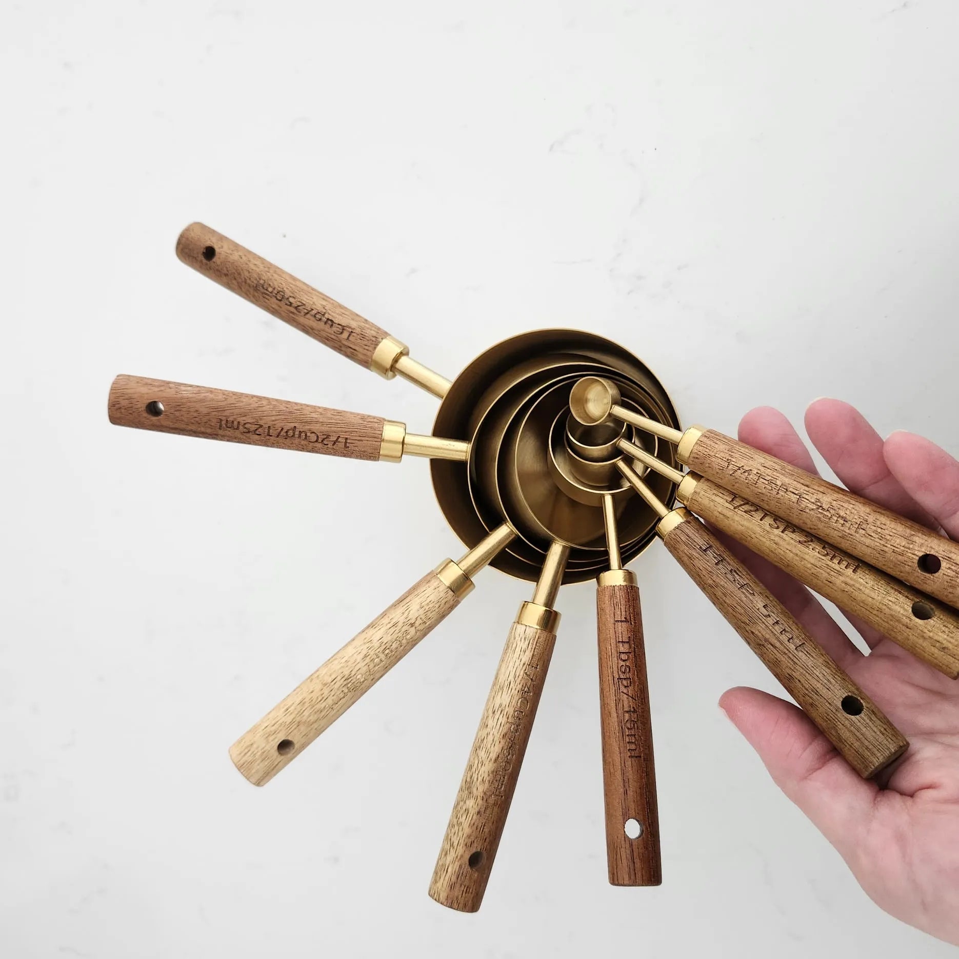 Ensemble de tasses et cuillères à mesurer Epura Home Tasses et cuillères à mesurer art-noise.myshopify.com ensemble-de-tasses-et-cuilleres-a-mesurer Ensemble de tasses et cuillères à mesurer Epura Home Tasses et cuillères à mesurer art-noise.myshopify.com ensemble-de-tasses-et-cuilleres-a-mesurer