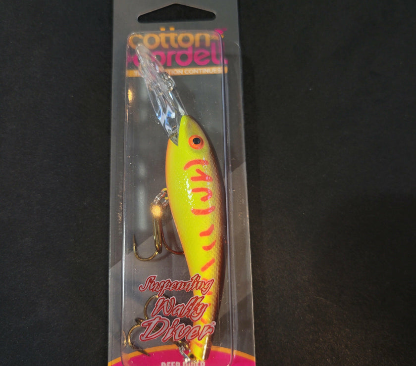 Cotton Cordell Suspending Wally Diver 1/2oz 3"