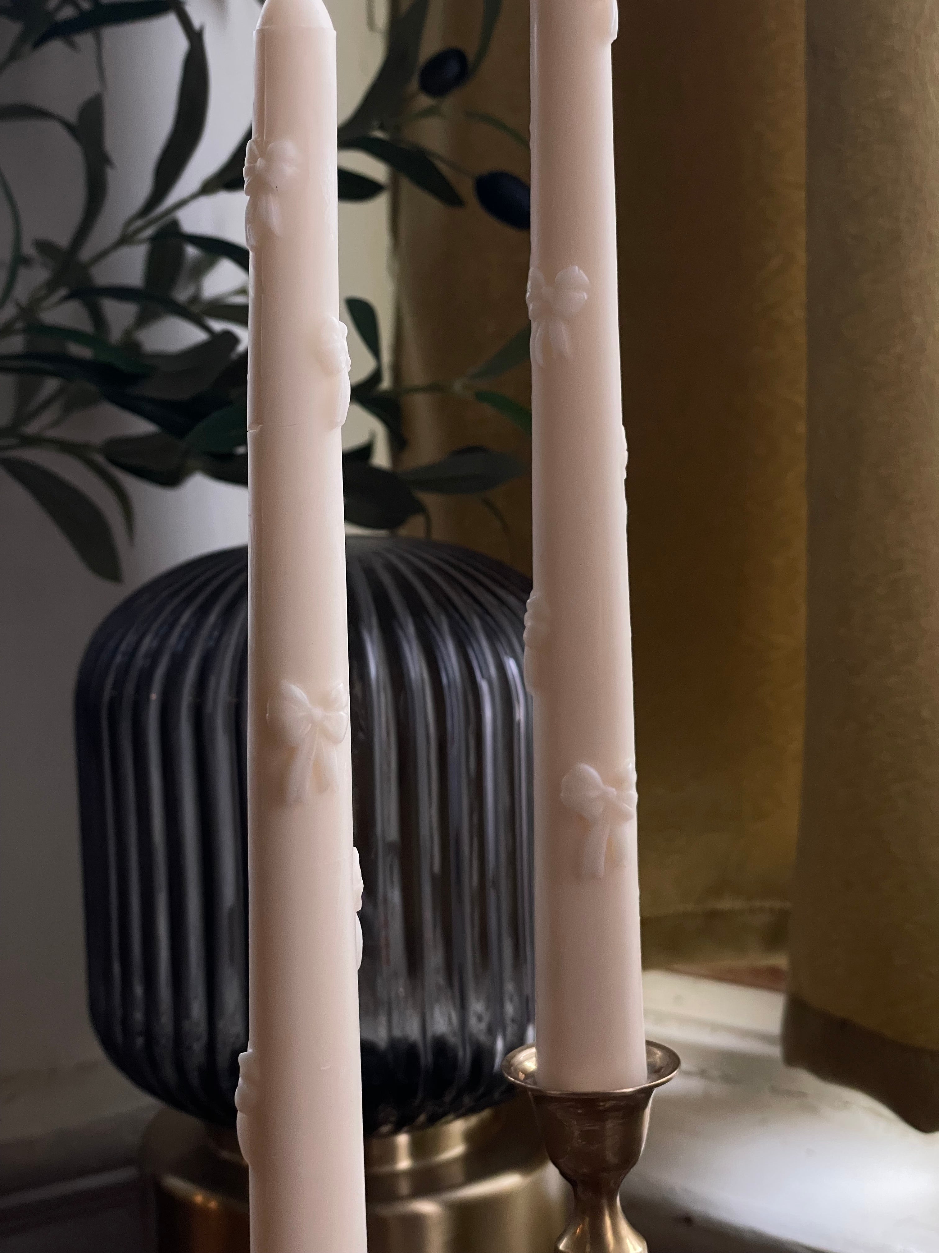 Ribbon Taper Candlestick Eloise and Oliver Candlestick art-noise.myshopify.com ribbon-taper-candlestick