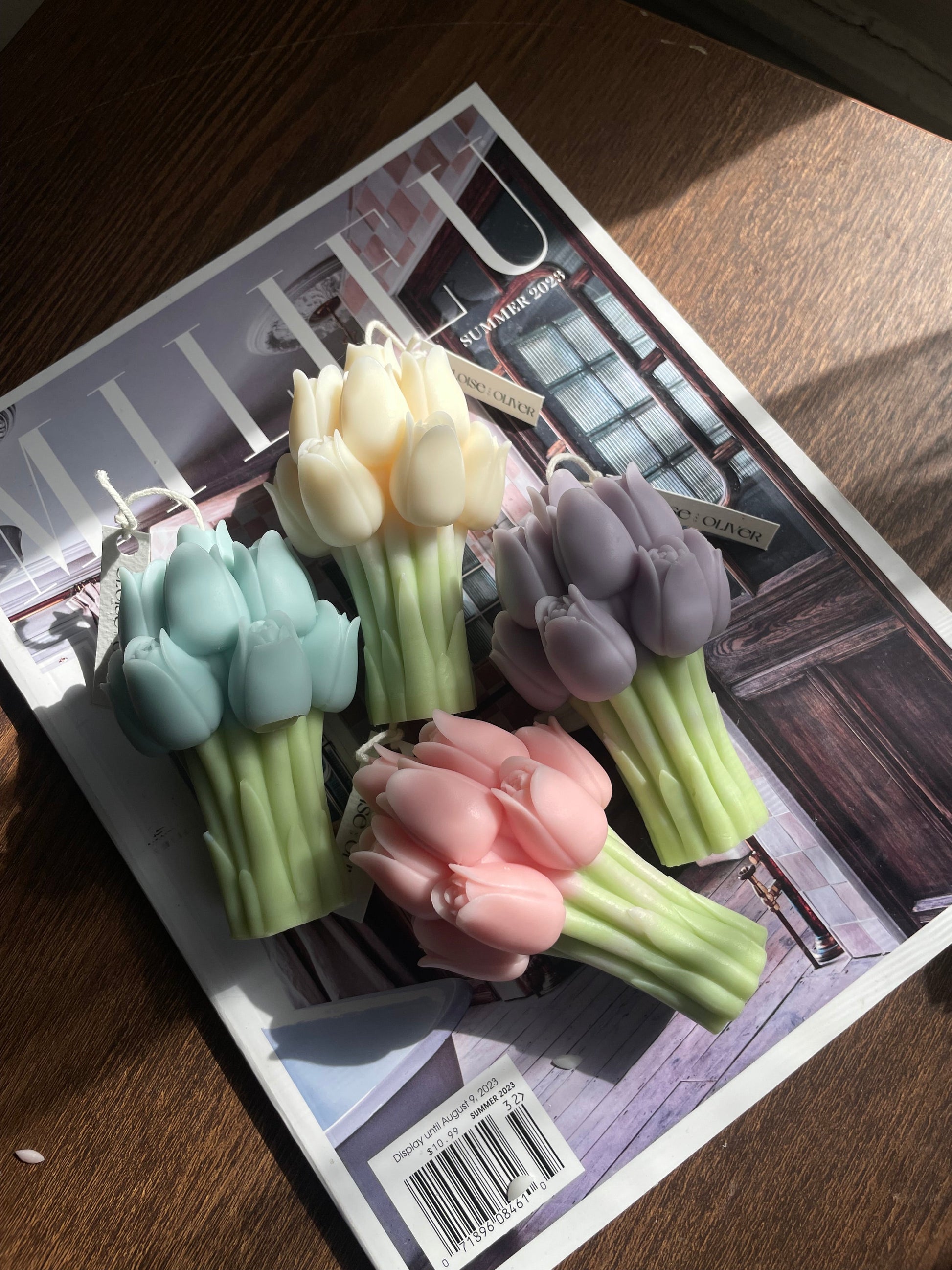 Tulip Bouquet Eloise and Oliver Decorative Candle art-noise.myshopify.com tulip-bouquet