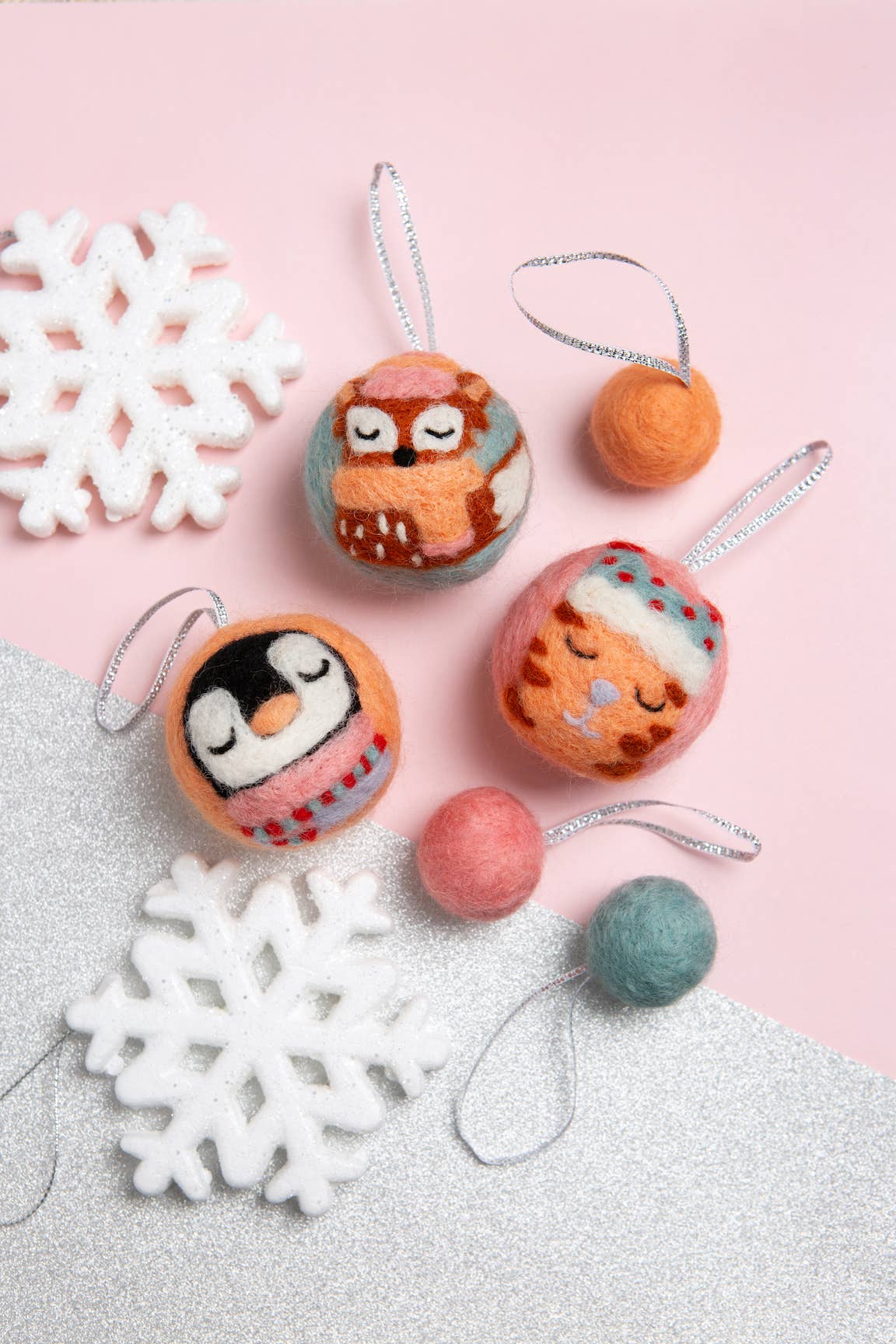 Animal Christmas Baubles Needle Felting Kit for Beginners