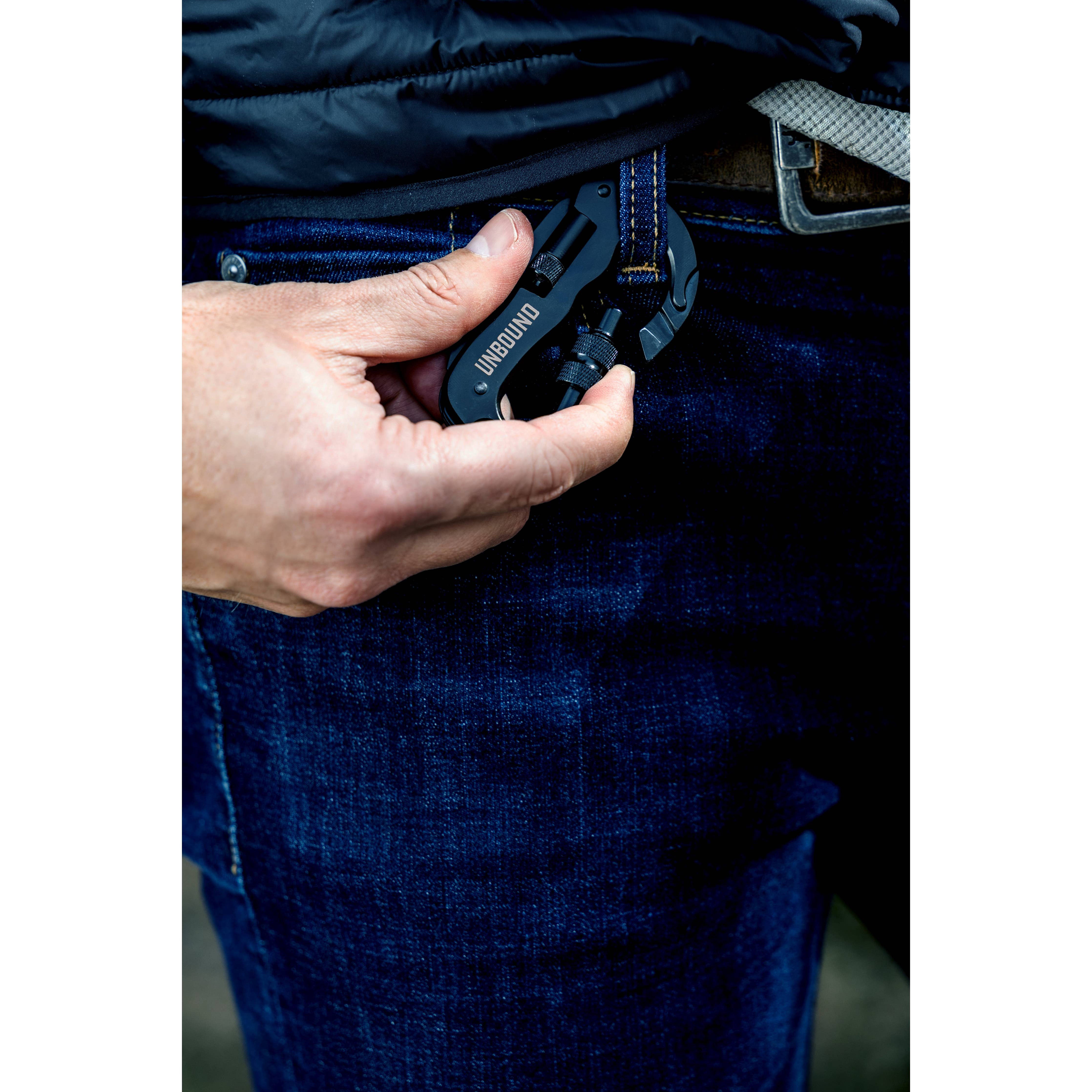 Bunk House Unbound 6-In-1 Carabiner Multitool