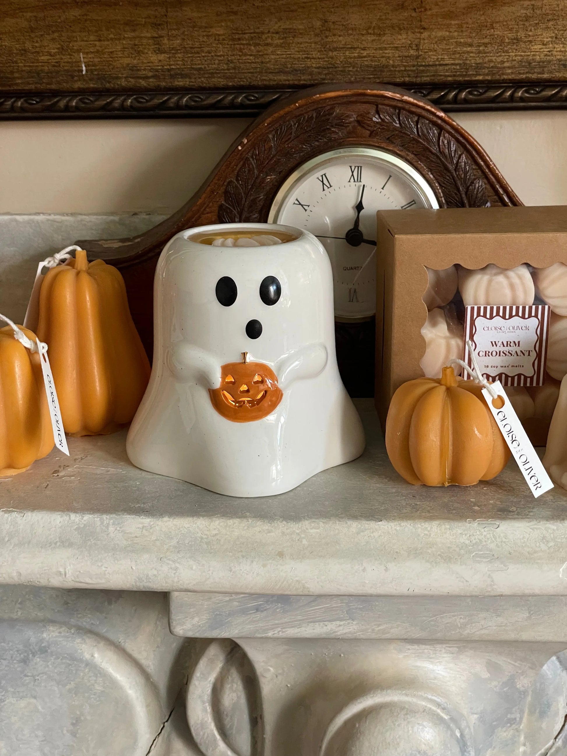 Ghost Wax Melter Eloise and Oliver Wax Melter art-noise.myshopify.com ghost-wax-melter Ghost Wax Melter Eloise and Oliver Wax Melter art-noise.myshopify.com ghost-wax-melter