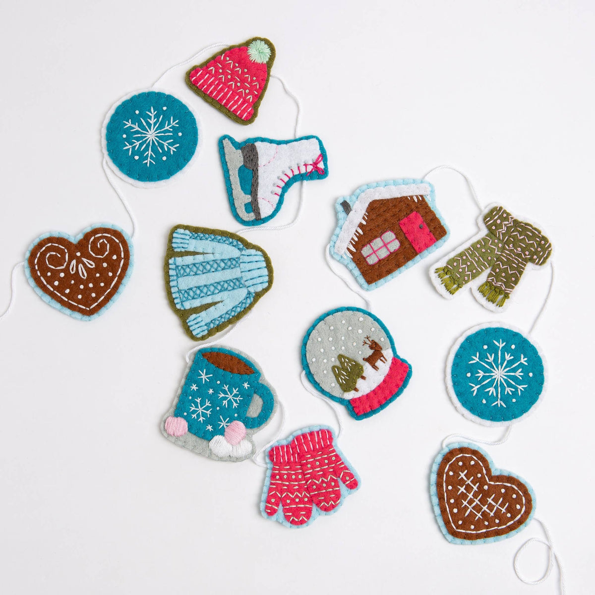 Winter Garland Felt Craft Kit | Christmas Beginner Craft Kit