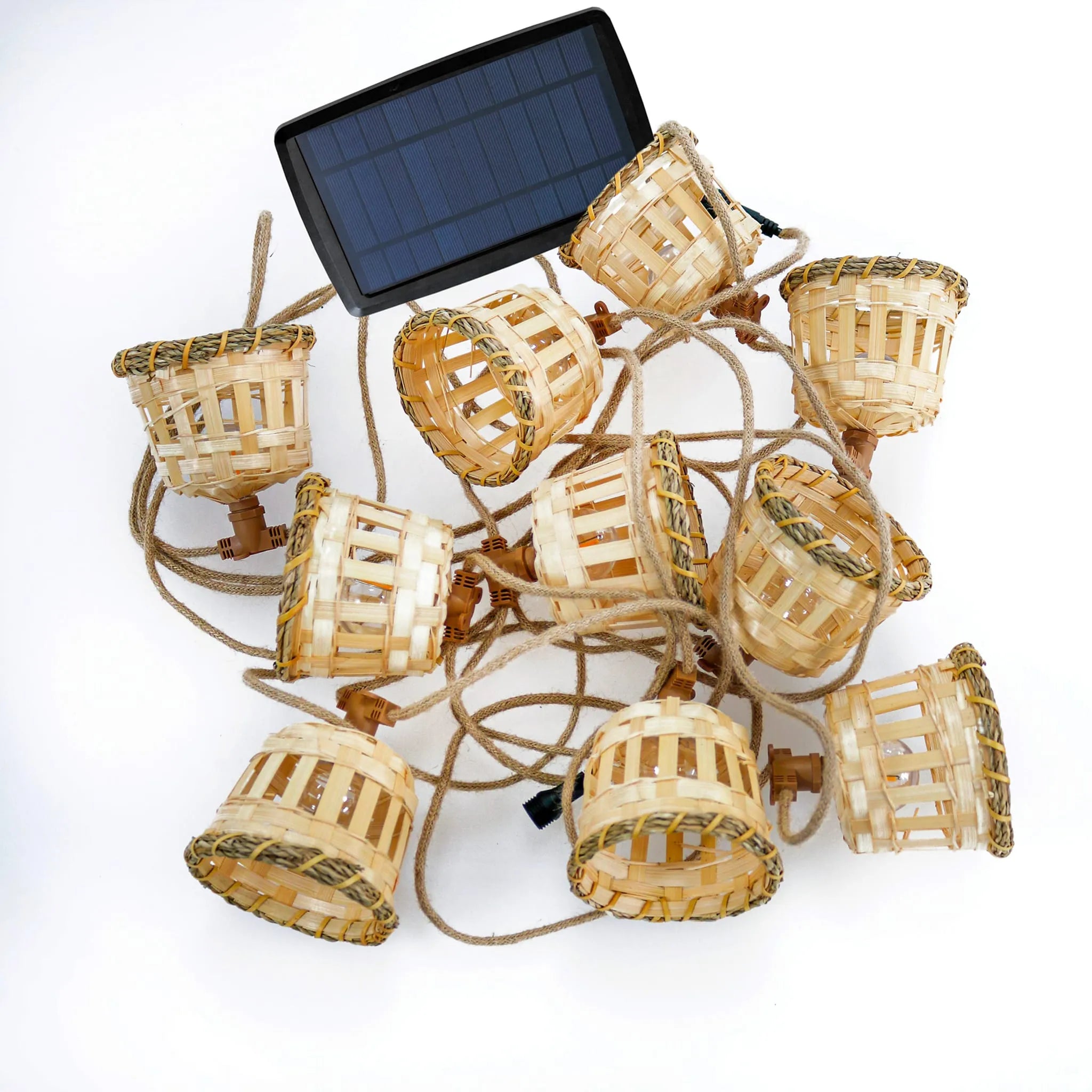 Aurora<br> Solar-charged Garland Nüline Distribution Wreaths & Garlands art-noise.myshopify.com aurora-br-solar-charged-garland Aurora<br> Solar-charged Garland Nüline Distribution Wreaths & Garlands art-noise.myshopify.com aurora-br-solar-charged-garland