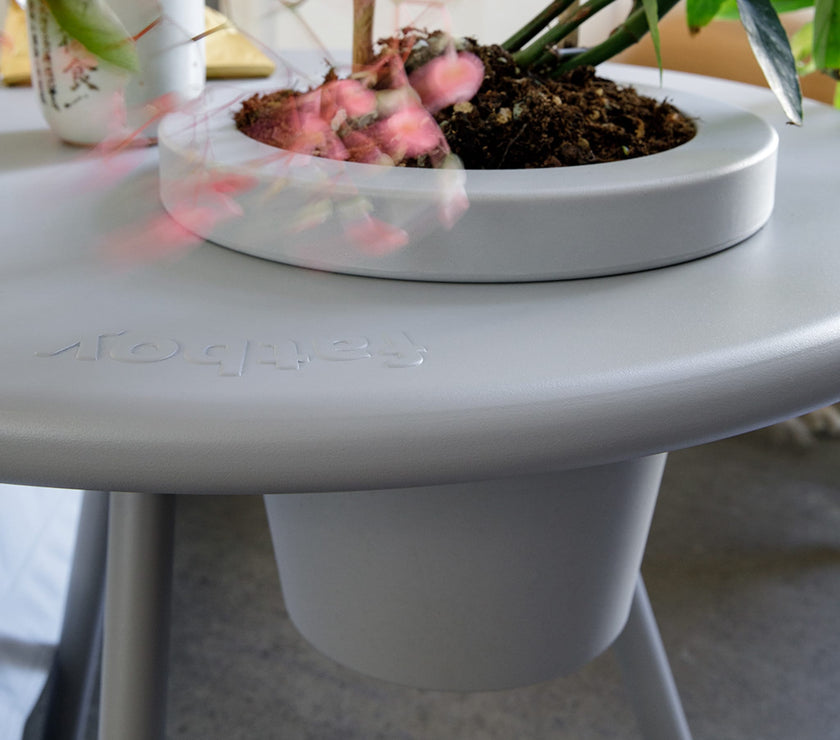 Bakkes<br> Side Table & Planter