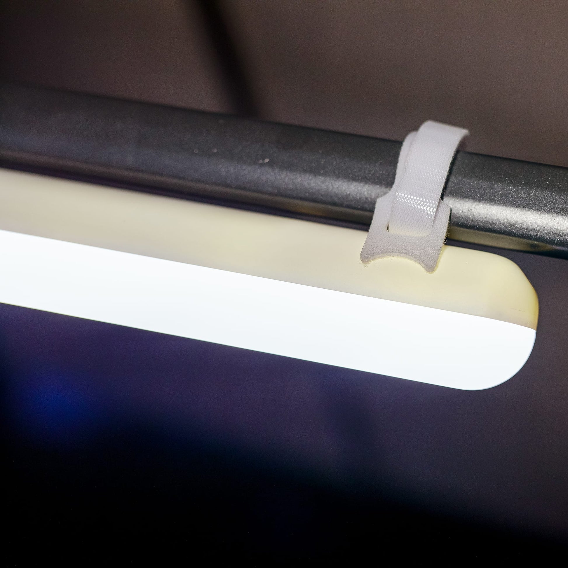 Banana<br> Portable LED Lightbulb for Umbrella Nüline Distribution Night Lights & Ambient Lighting art-noise.myshopify.com banana-br-portable-led-lightbulb-for-umbrella