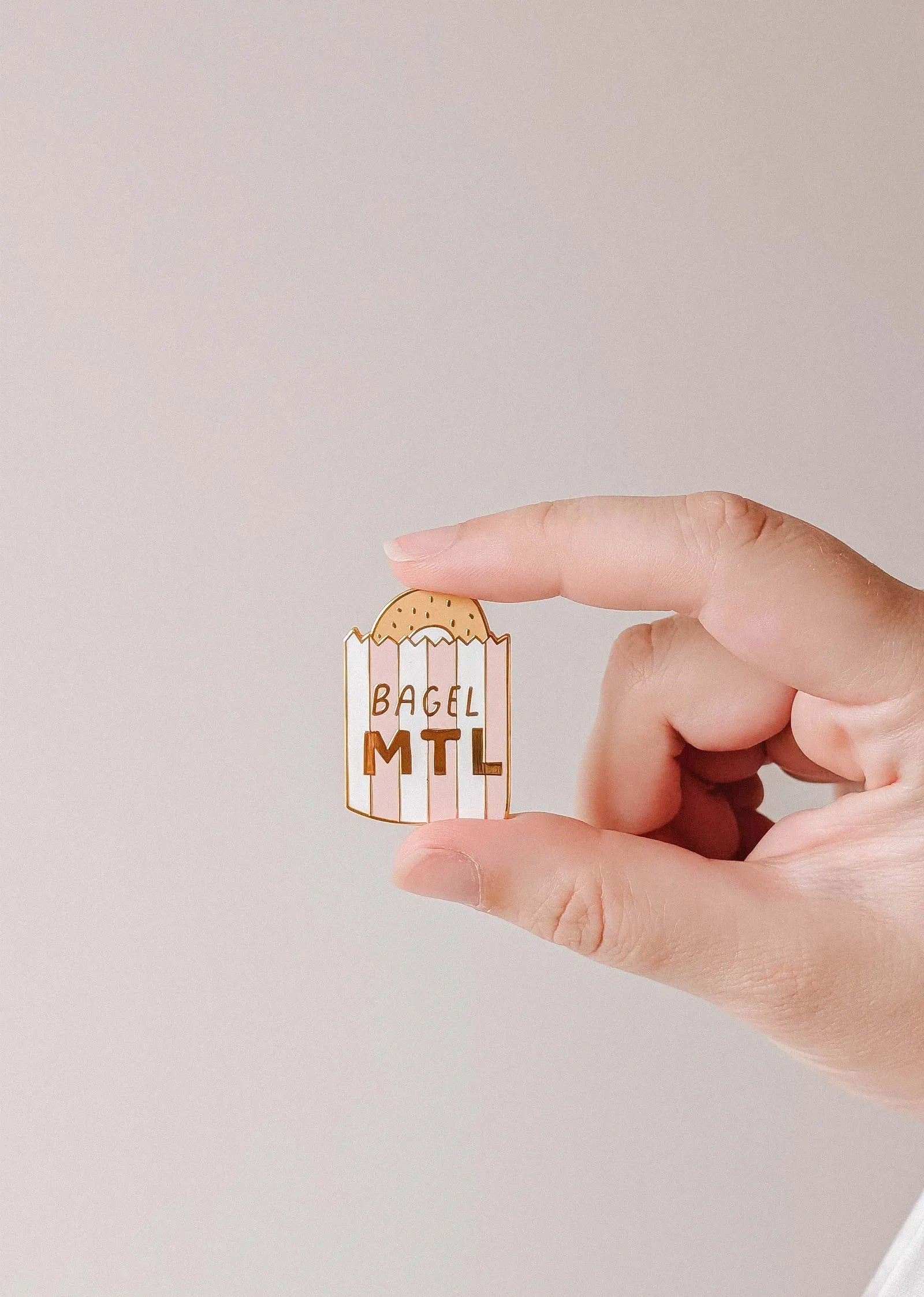 Bagel MTL Enamel Pin Mimi & August Enamel Pin art-noise.myshopify.com bagel-mtl-enamel-pin Bagel MTL Enamel Pin Mimi & August Enamel Pin art-noise.myshopify.com bagel-mtl-enamel-pin