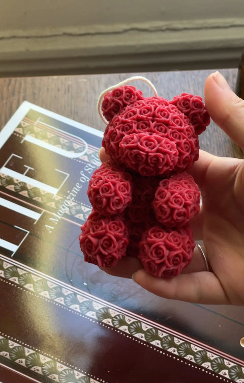 Rose Bear Eloise and Oliver Decorative Candle art-noise.myshopify.com rose-bear Rose Bear Eloise and Oliver Decorative Candle art-noise.myshopify.com rose-bear