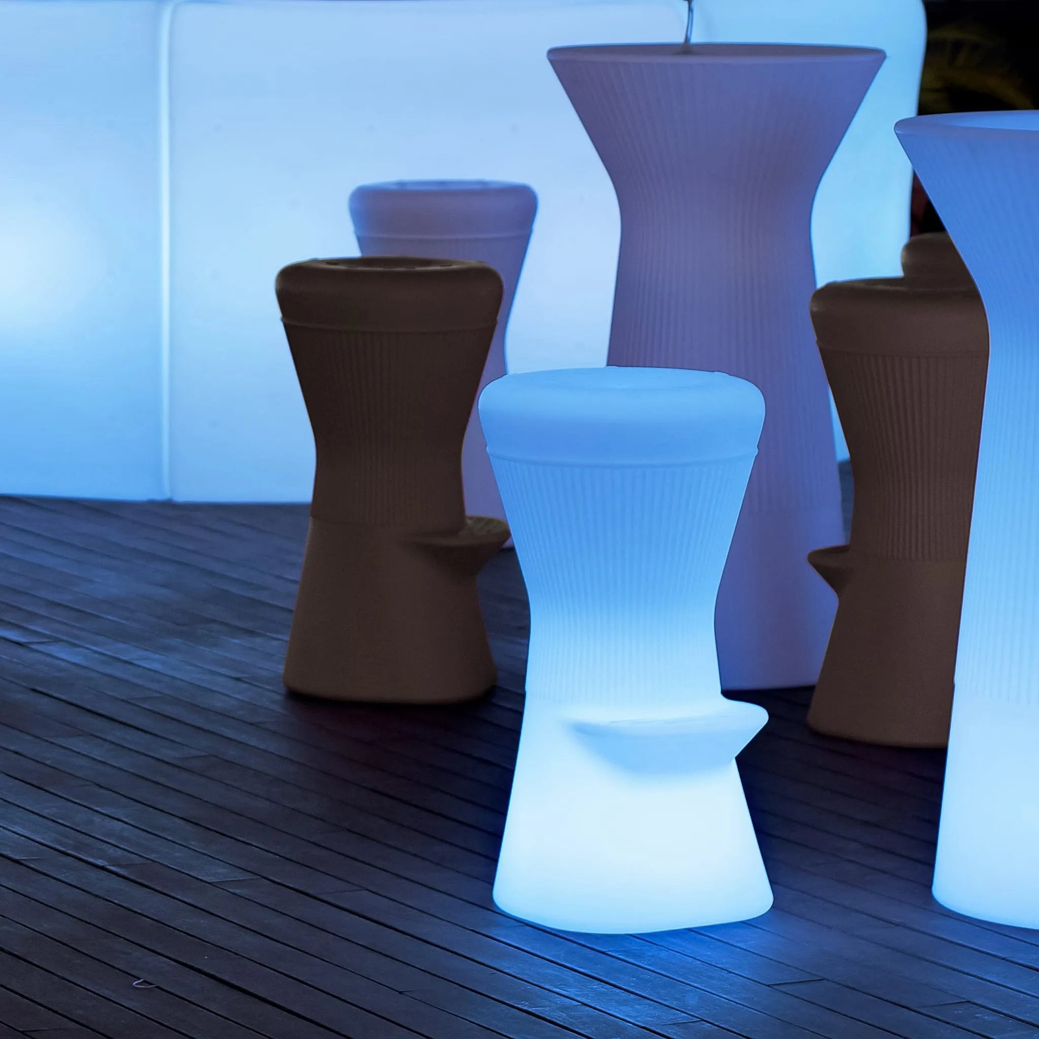 Corfu<br> Indoor & Outdoor Bar Stool Nüline Distribution Stools art-noise.myshopify.com corfu-br-indoor-outdoor-bar-stool Corfu<br> Indoor & Outdoor Bar Stool Nüline Distribution Stools art-noise.myshopify.com corfu-br-indoor-outdoor-bar-stool