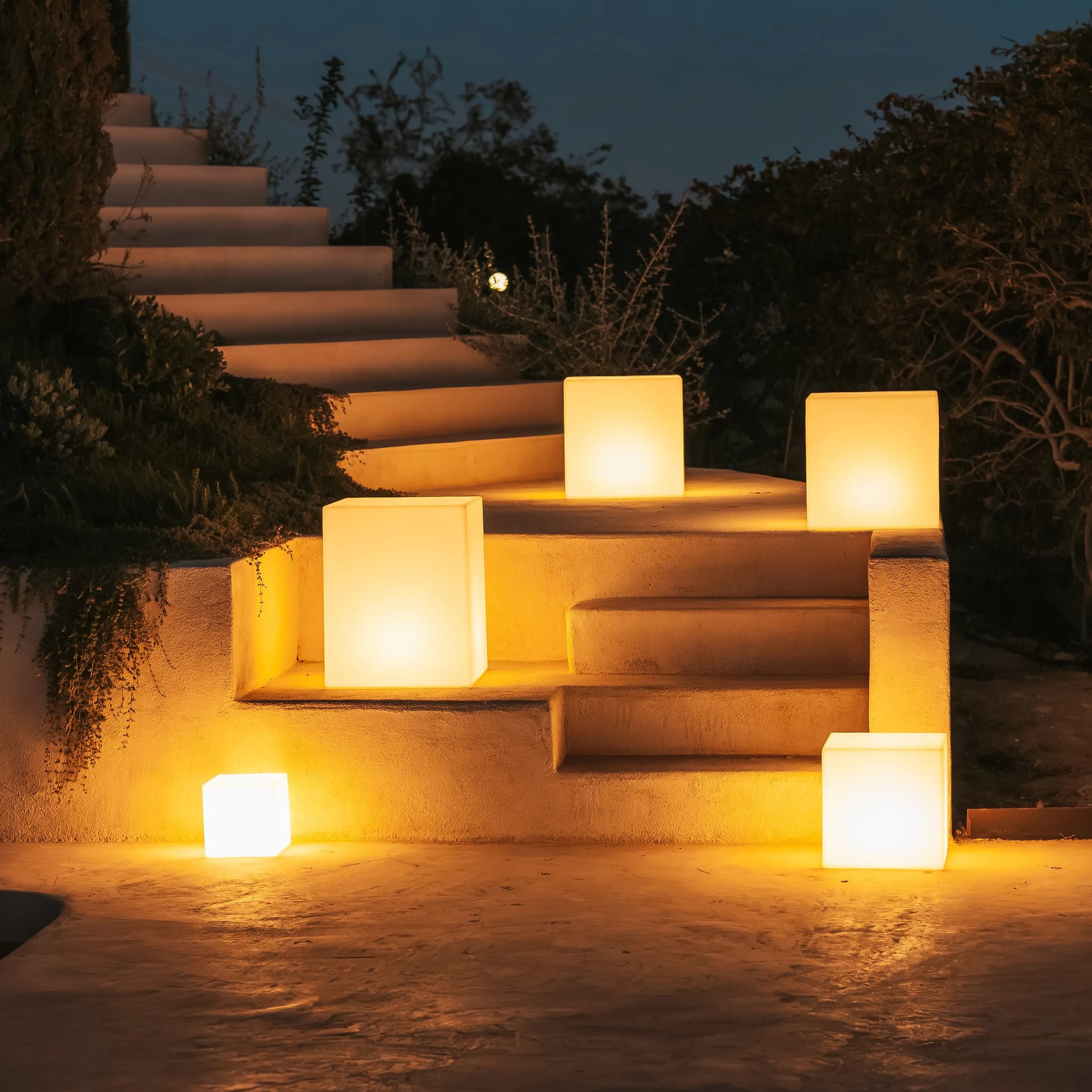 Cuby<br> Solar & Rechargeable Cube Lamp Nüline Distribution Side Tables art-noise.myshopify.com cuby-br-solar-rechargeable-cube-lamp Cuby<br> Solar & Rechargeable Cube Lamp Nüline Distribution Side Tables art-noise.myshopify.com cuby-br-solar-rechargeable-cube-lamp