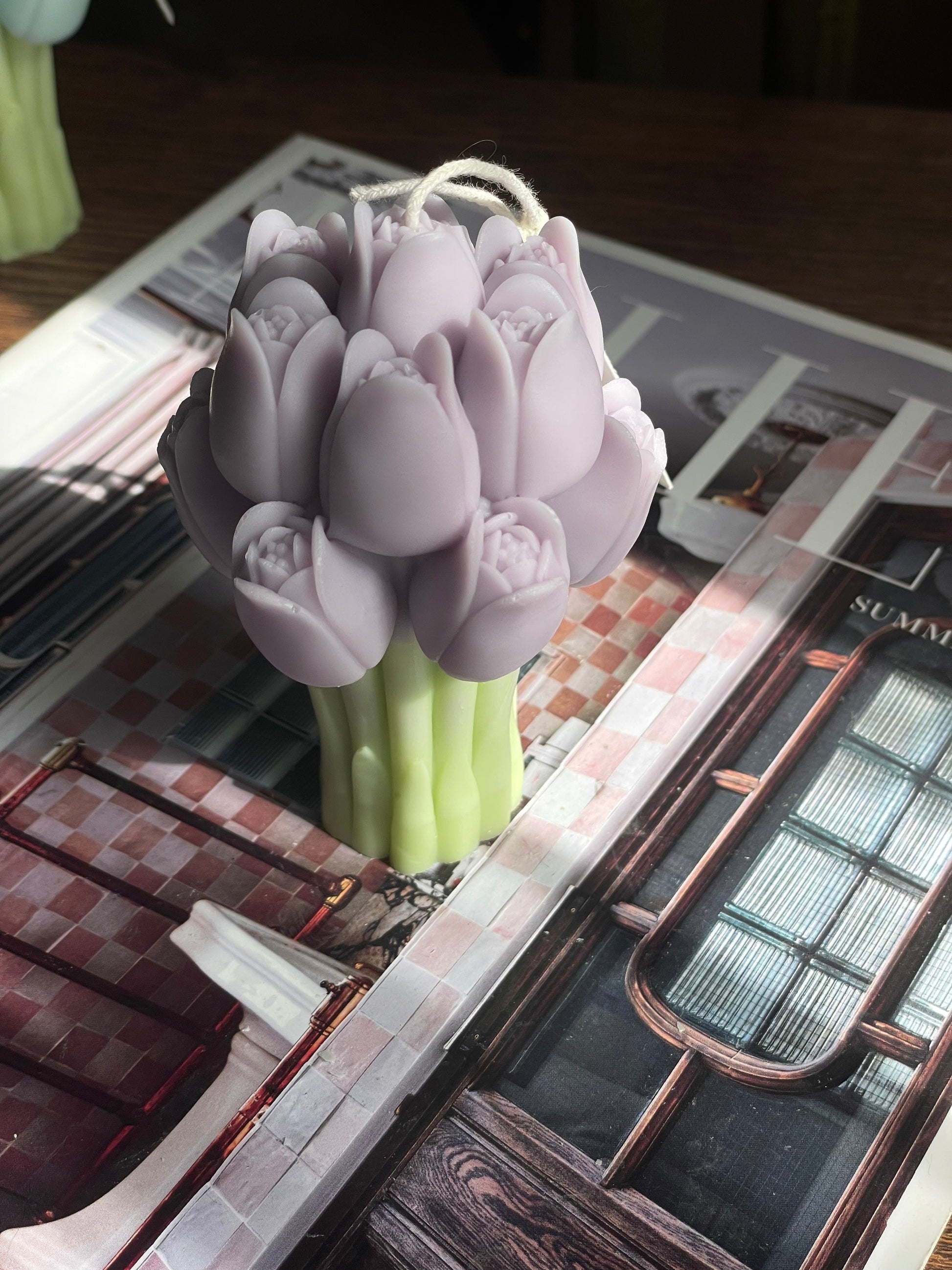 Tulip Bouquet Eloise and Oliver Decorative Candle art-noise.myshopify.com tulip-bouquet