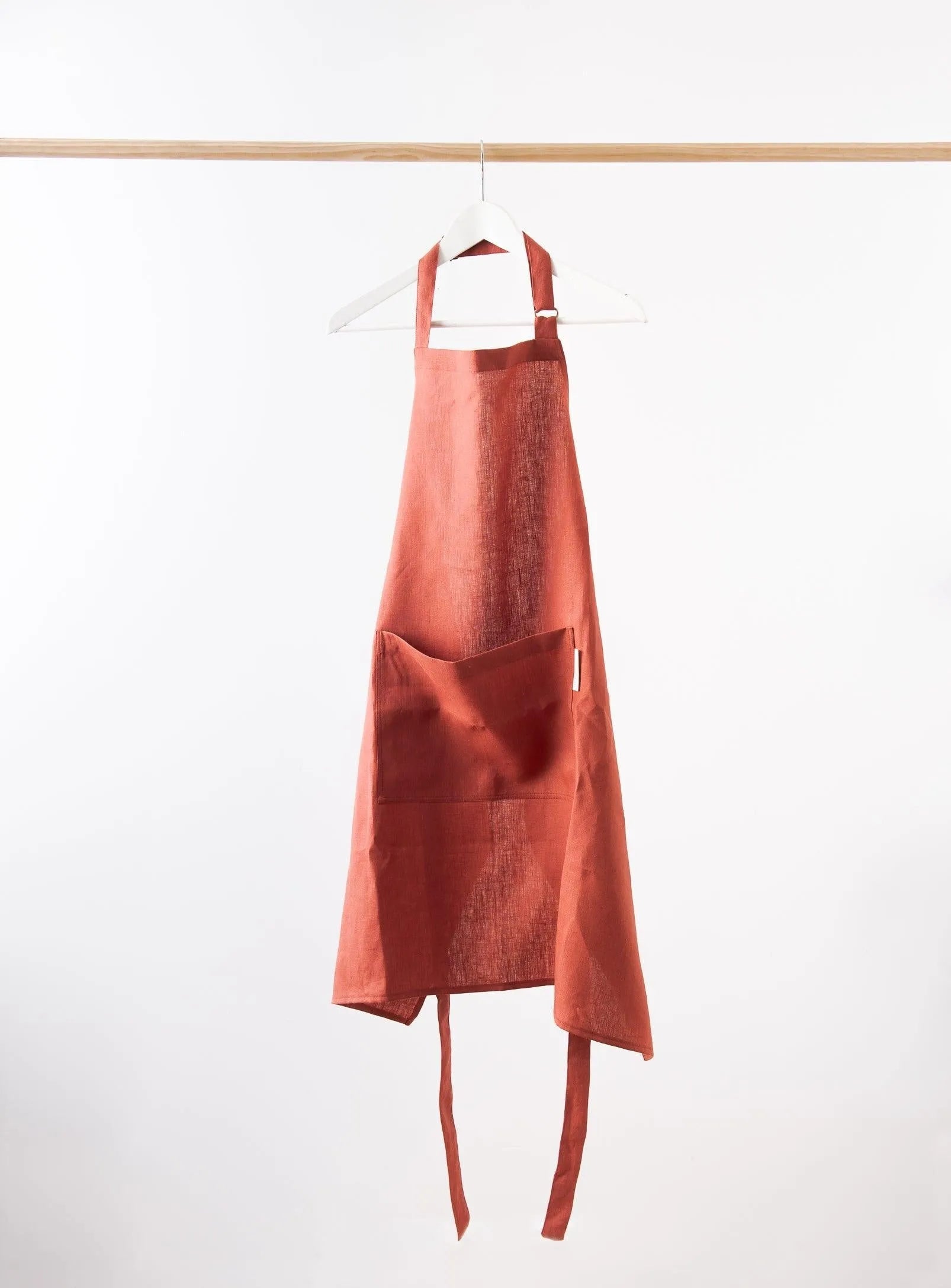 Adjustable Apron Terracota Confetti Mill Aprons art-noise.myshopify.com adjustable-apron-terracota Adjustable Apron Terracota Confetti Mill Aprons art-noise.myshopify.com adjustable-apron-terracota