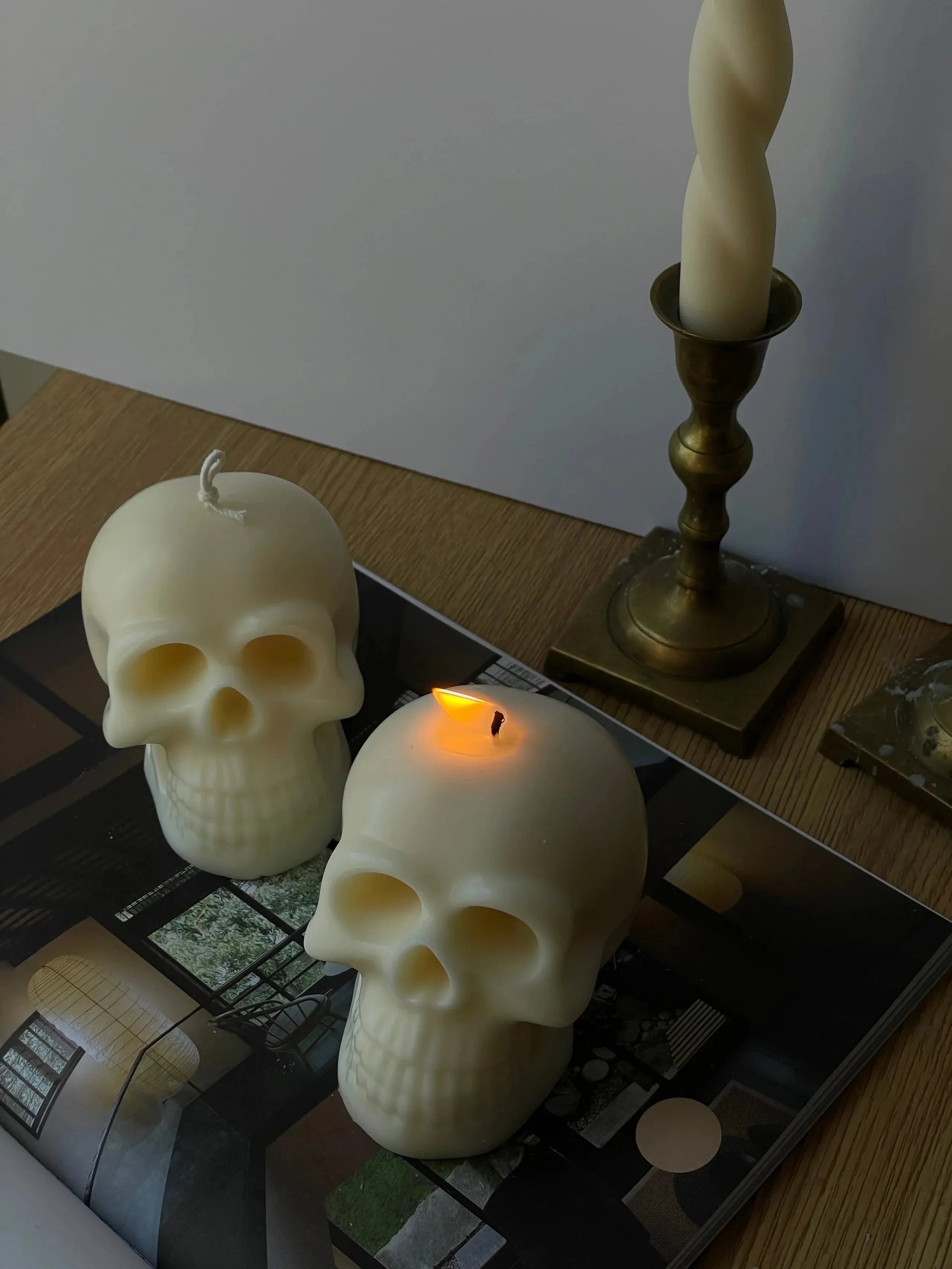 Skull Eloise and Oliver Decorative Candle art-noise.myshopify.com skull Skull Eloise and Oliver Decorative Candle art-noise.myshopify.com skull