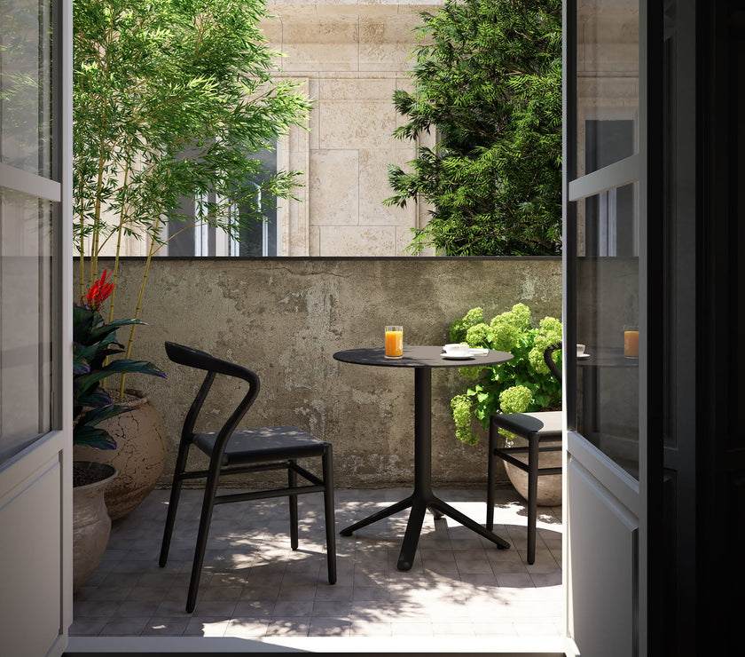 EEX Round Dining Table<br> Indoor & Outdoor Use