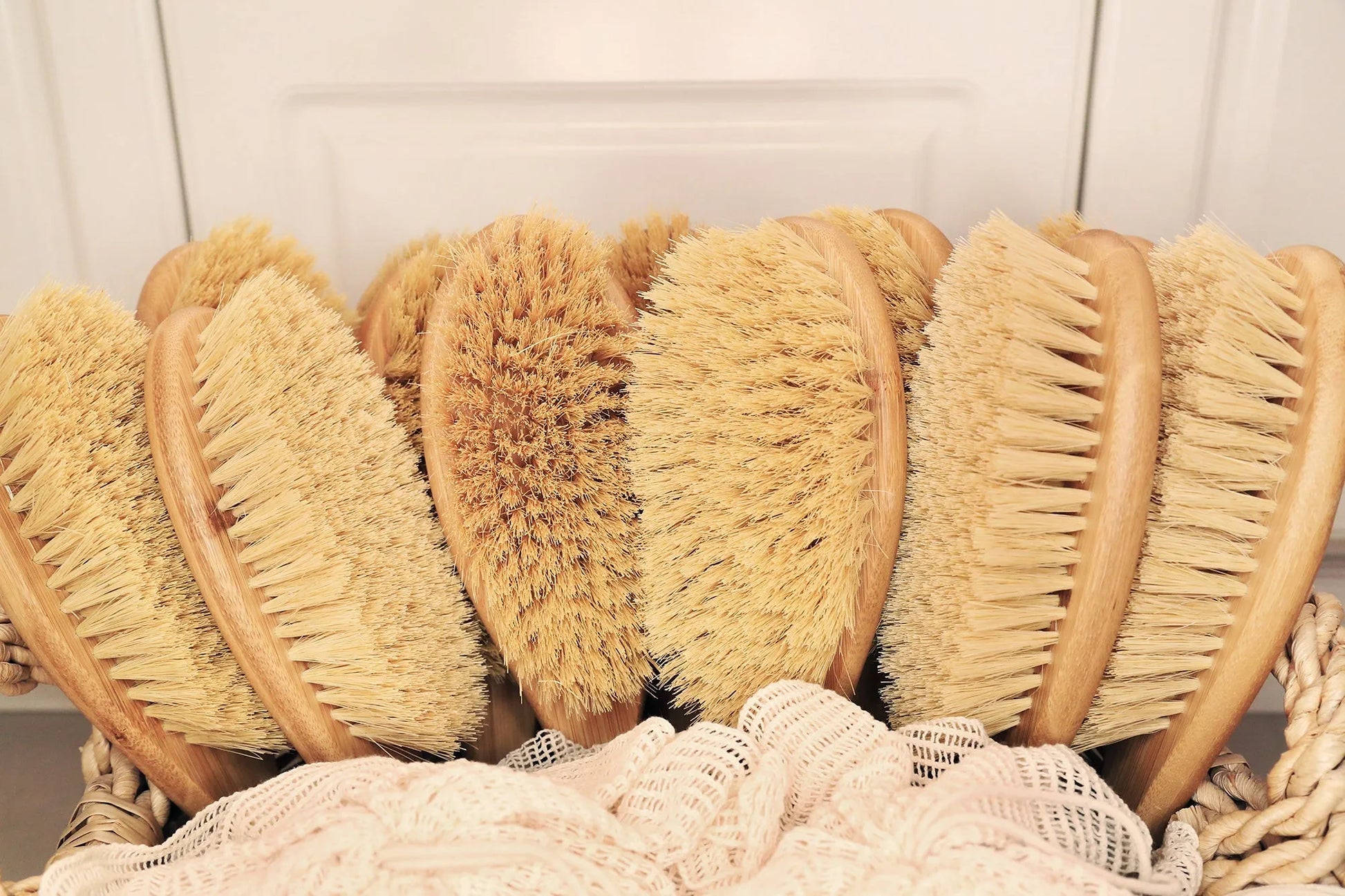  Natural Back Scrubbing Body Brush Eco Beige Bath Brushes art-noise.myshopify.com natural-back-scrubbing-body-brush