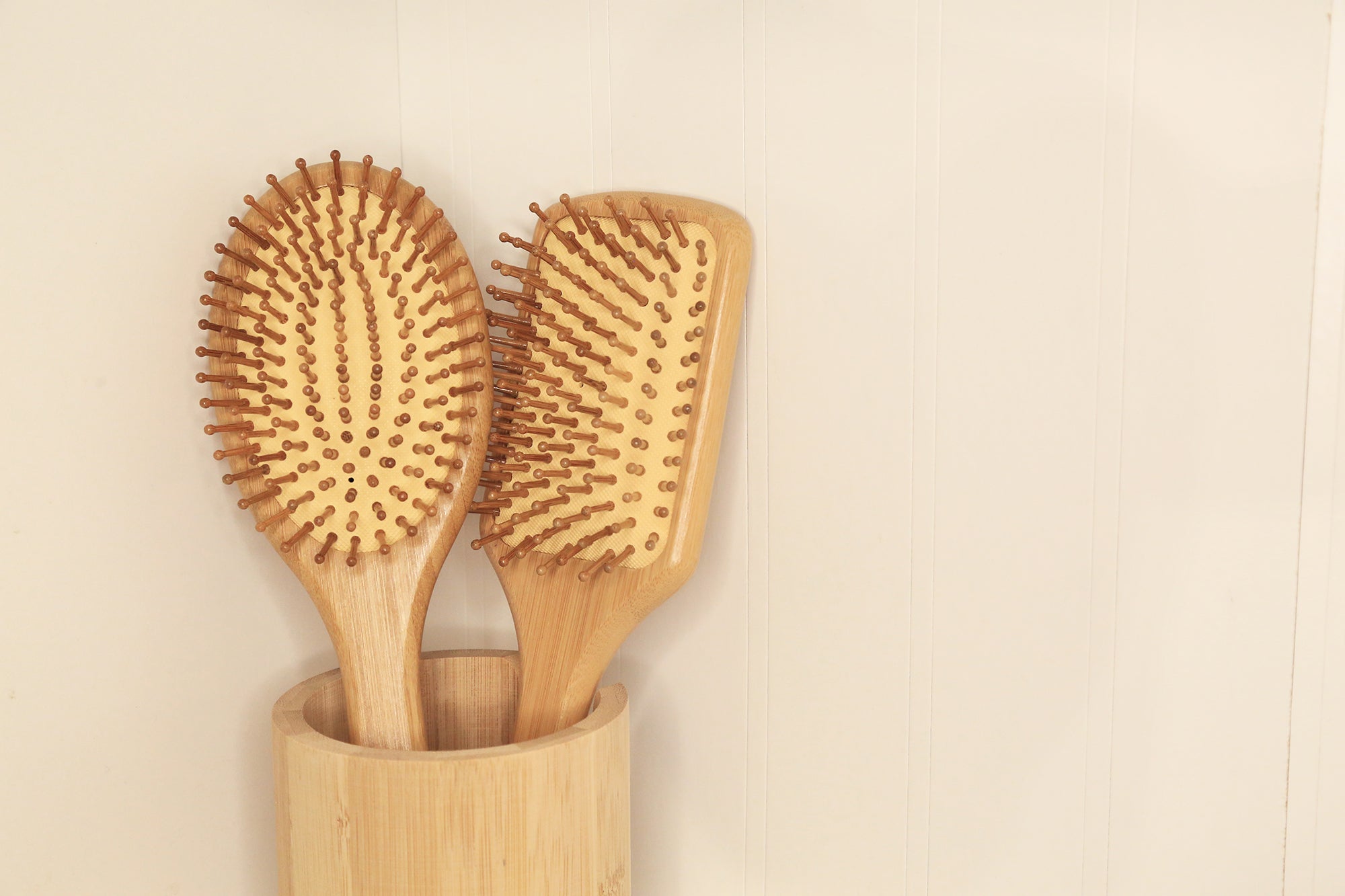 Cushioned Bamboo Hair Brush- Oval