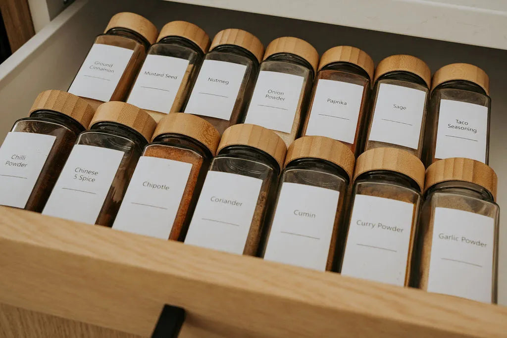 Ensemble de pots à épices Epura Home Pots à épices art-noise.myshopify.com ensemble-de-pots-a-epices Ensemble de pots à épices Epura Home Pots à épices art-noise.myshopify.com ensemble-de-pots-a-epices