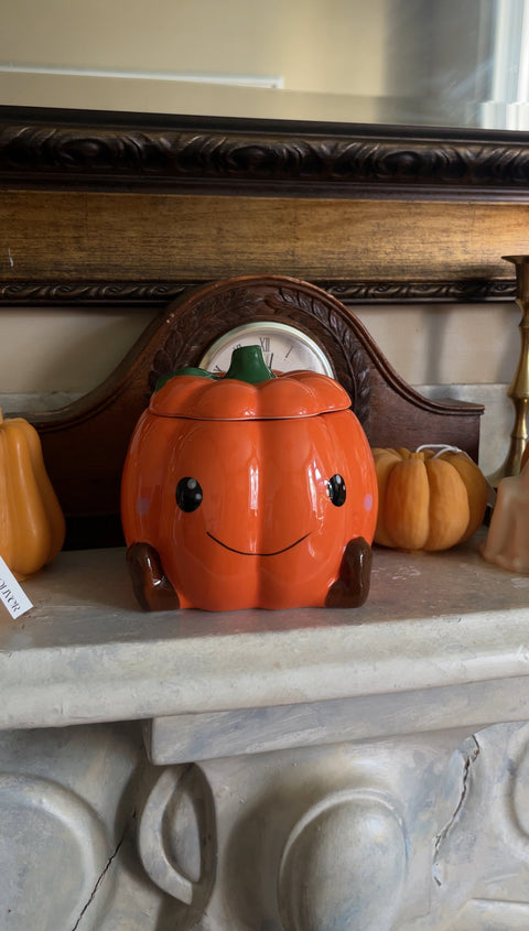 Cute Pumpkin Wax Melter Eloise and Oliver Wax Melter art-noise.myshopify.com cute-pumpkin-wax-melter