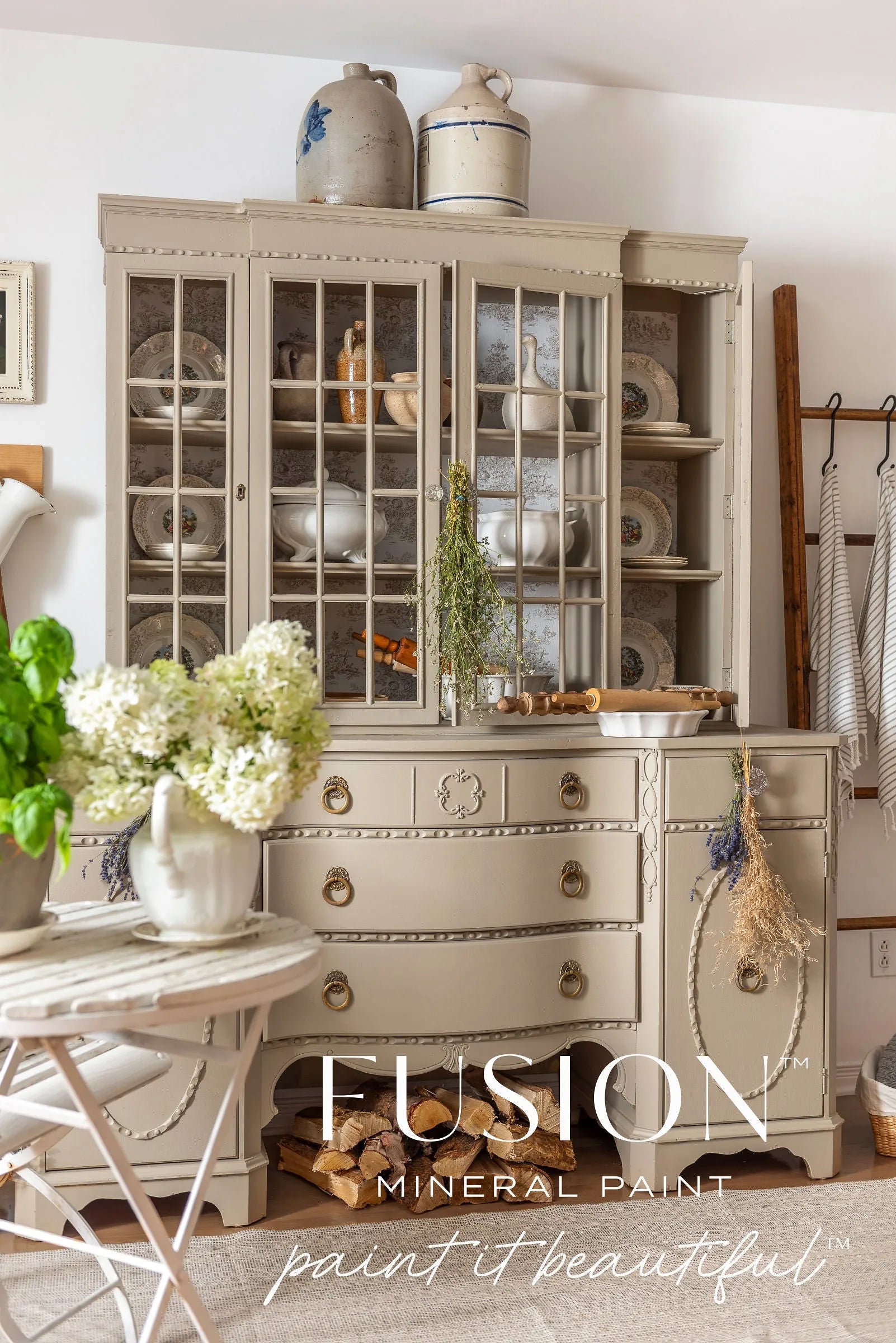 Fusion Mineral Paint for Modern Farmhouse Furniture