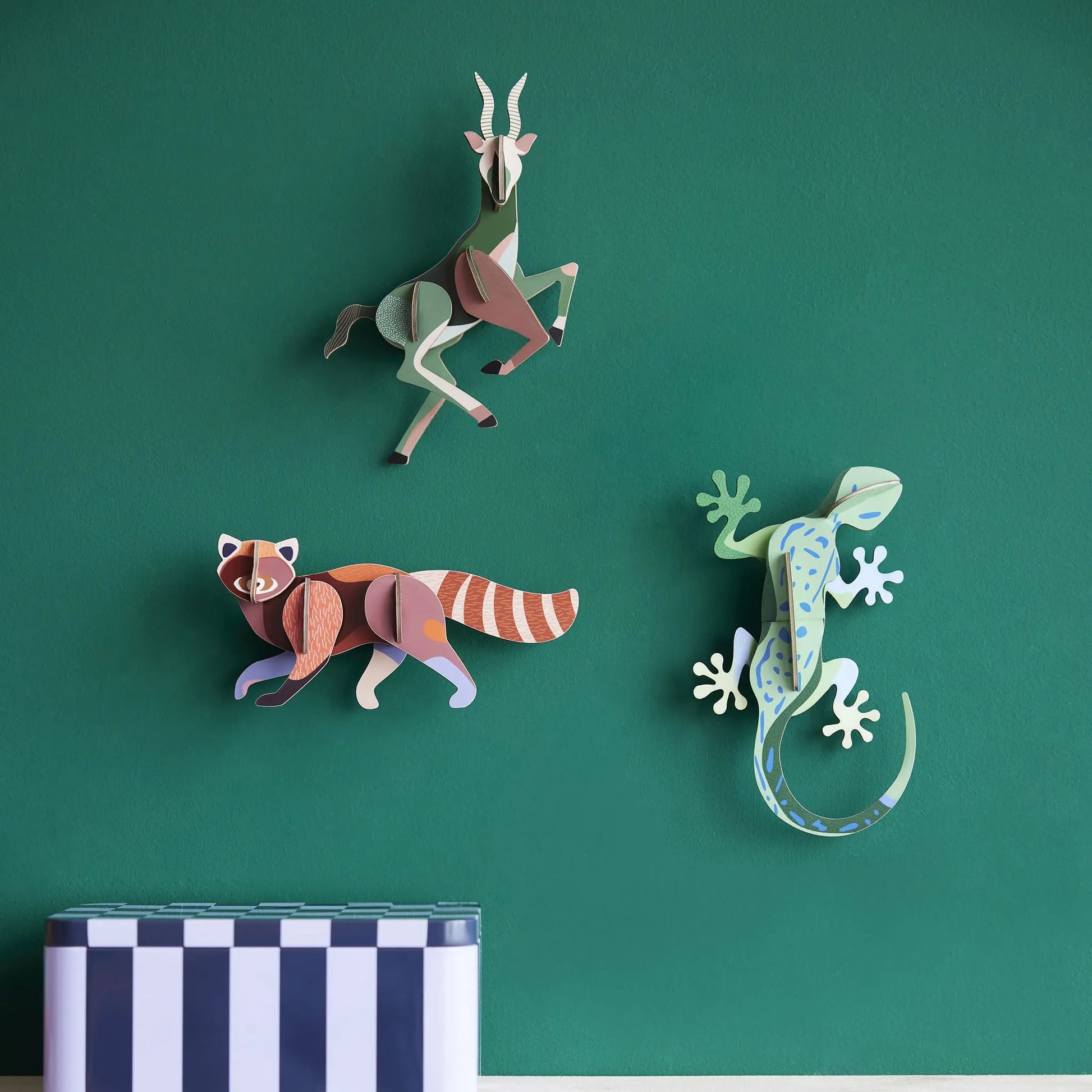 Wild Animal - Gecko Nüline Distribution Cardboard Cutouts art-noise.myshopify.com wild-animal-gecko Wild Animal - Gecko Nüline Distribution Cardboard Cutouts art-noise.myshopify.com wild-animal-gecko