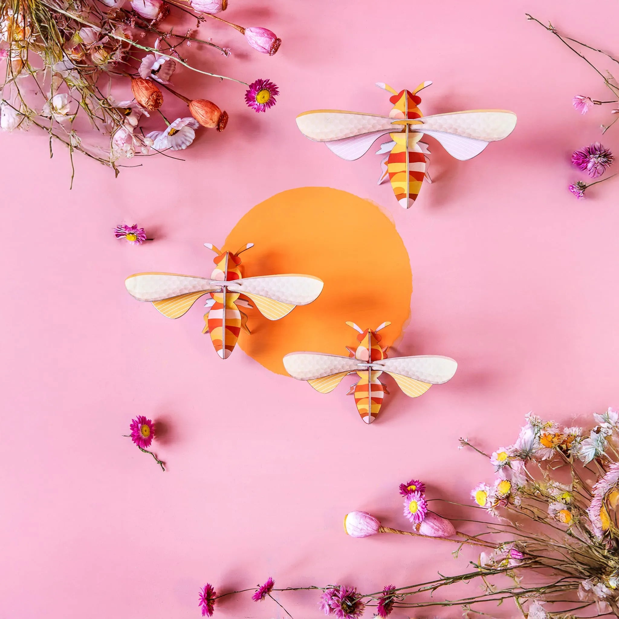 Honey Bees<br> Set of 3 Nüline Distribution Cardboard Cutouts art-noise.myshopify.com honey-bees-br-set-of-3 Honey Bees<br> Set of 3 Nüline Distribution Cardboard Cutouts art-noise.myshopify.com honey-bees-br-set-of-3