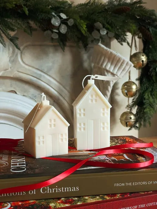 Village Home Eloise and Oliver Decorative Candle art-noise.myshopify.com village-home Village Home Eloise and Oliver Decorative Candle art-noise.myshopify.com village-home