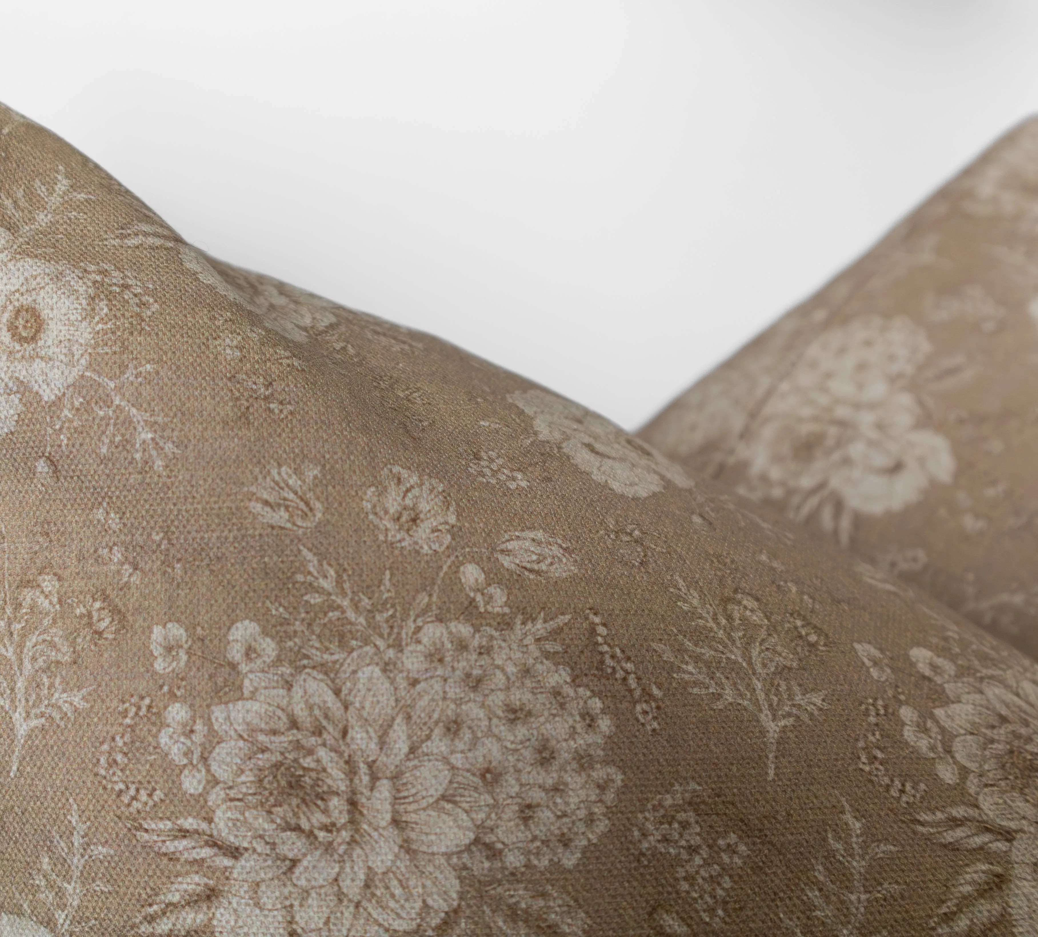 Eliora | Vintage Style Floral Pillow Cover Hyggely Cushions art-noise.myshopify.com eliora-vintage-style-floral-pillow-cover Eliora | Vintage Style Floral Pillow Cover Hyggely Cushions art-noise.myshopify.com eliora-vintage-style-floral-pillow-cover