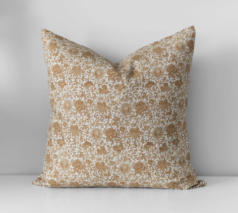Valencia | Vintage Floral Pillow Cover Hyggely Cushions art-noise.myshopify.com valencia-vintage-floral-pillow-cover Valencia | Vintage Floral Pillow Cover Hyggely Cushions art-noise.myshopify.com valencia-vintage-floral-pillow-cover