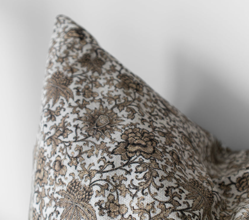 Odessa | Vintage Floral Pillow Cover