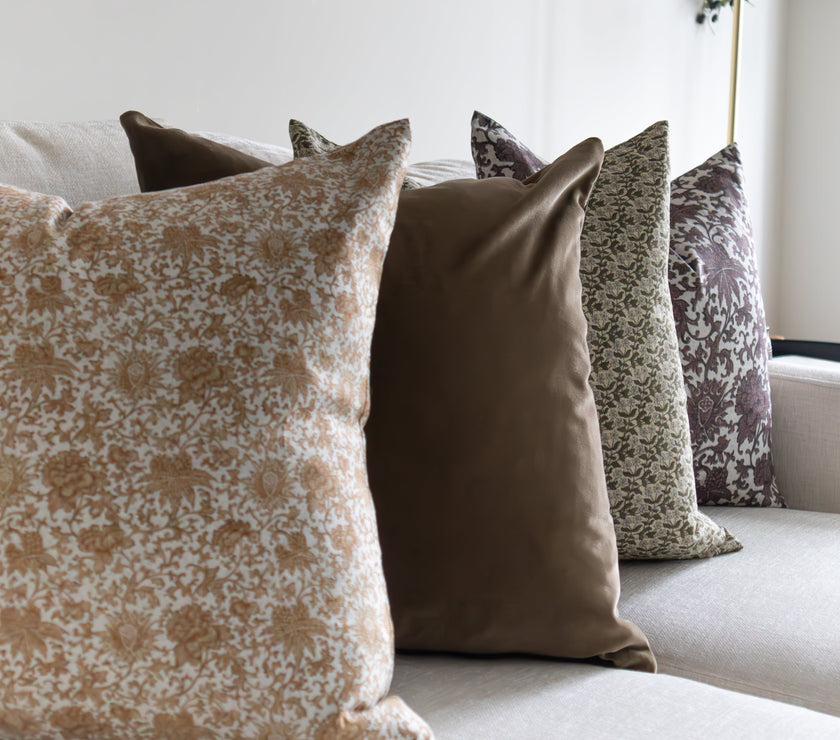 Valencia | Vintage Floral Pillow Cover