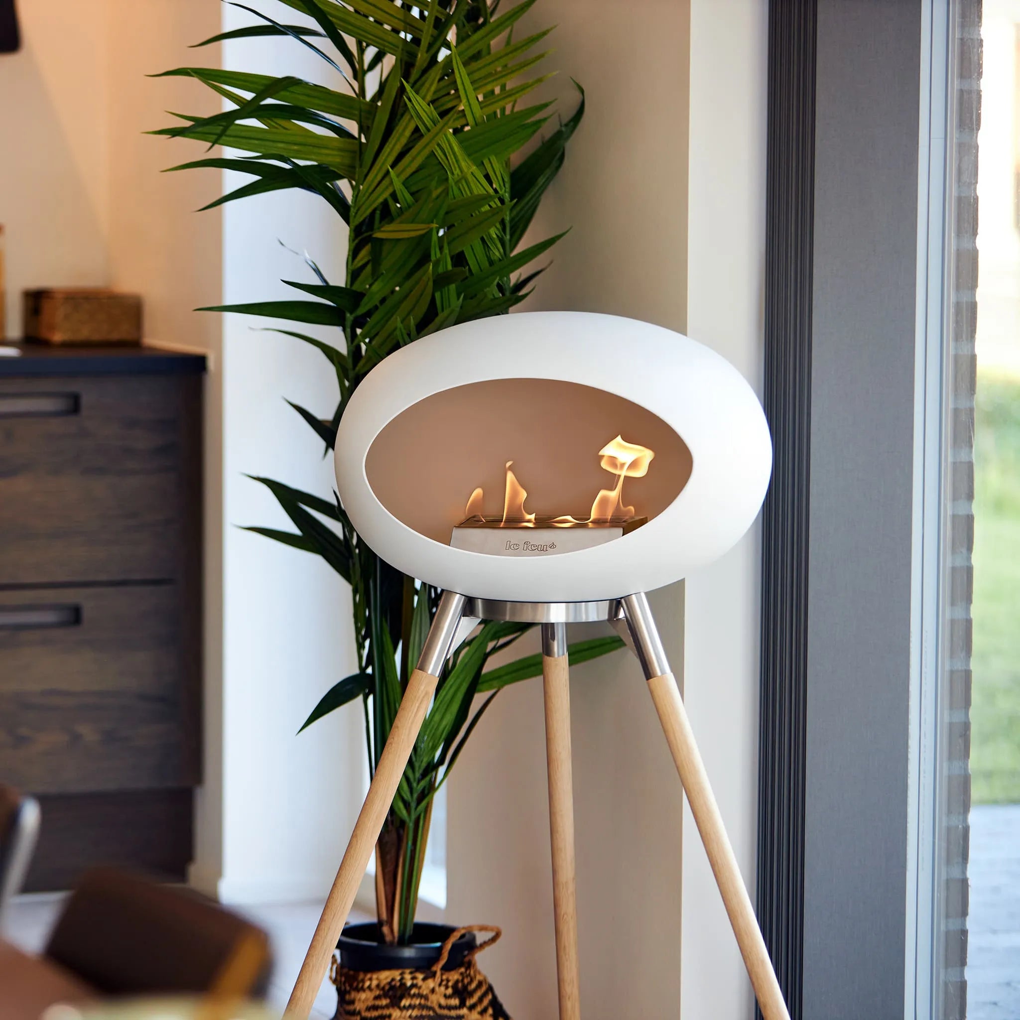 Le Feu Ground High Dome <br>White Nüline Distribution Fireplaces art-noise.myshopify.com le-feu-ground-high-dome-br-white Le Feu Ground High Dome <br>White Nüline Distribution Fireplaces art-noise.myshopify.com le-feu-ground-high-dome-br-white