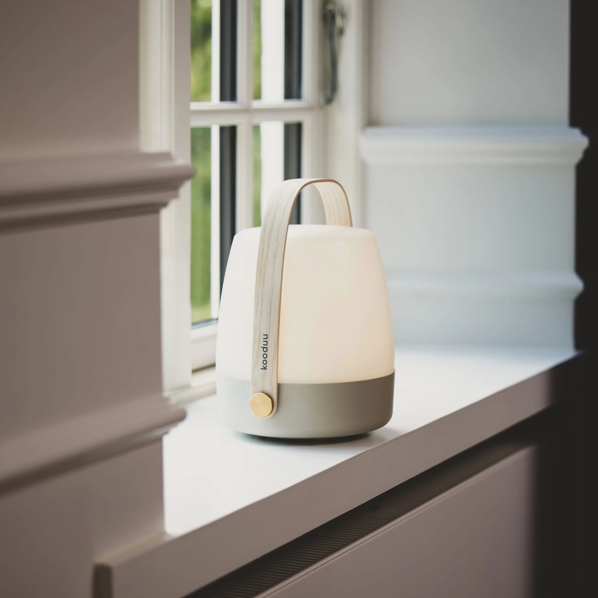 Lite-up Nüline Distribution Table Lamps art-noise.myshopify.com lite-up Lite-up Nüline Distribution Table Lamps art-noise.myshopify.com lite-up