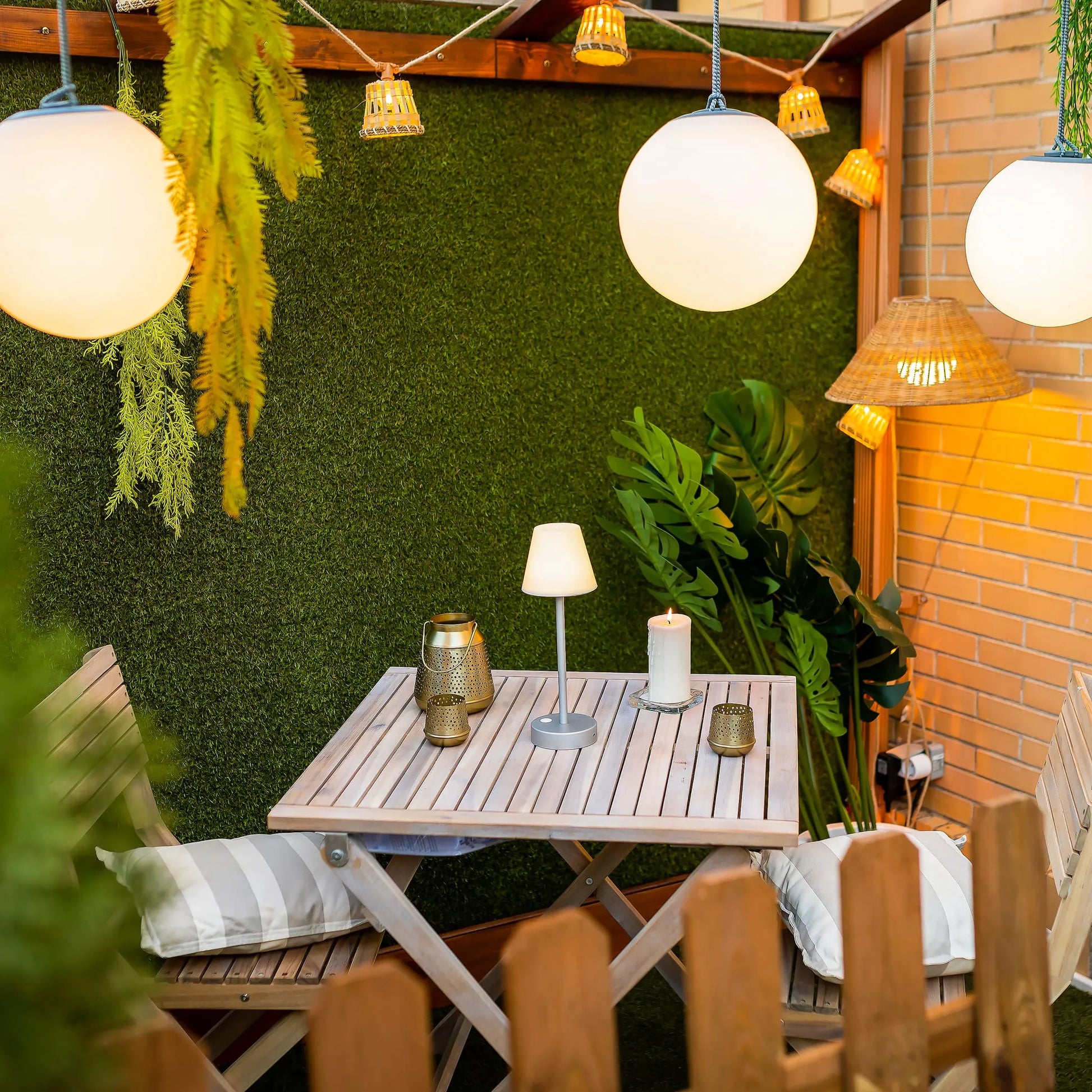 Lola Slim 30 Nüline Distribution Night Lights & Ambient Lighting art-noise.myshopify.com lola-slim-30 Lola Slim 30 Nüline Distribution Night Lights & Ambient Lighting art-noise.myshopify.com lola-slim-30