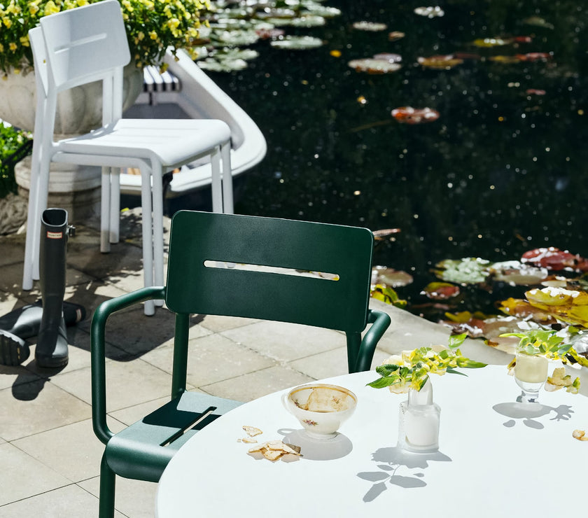 EEX Round Dining Table<br> Indoor & Outdoor Use