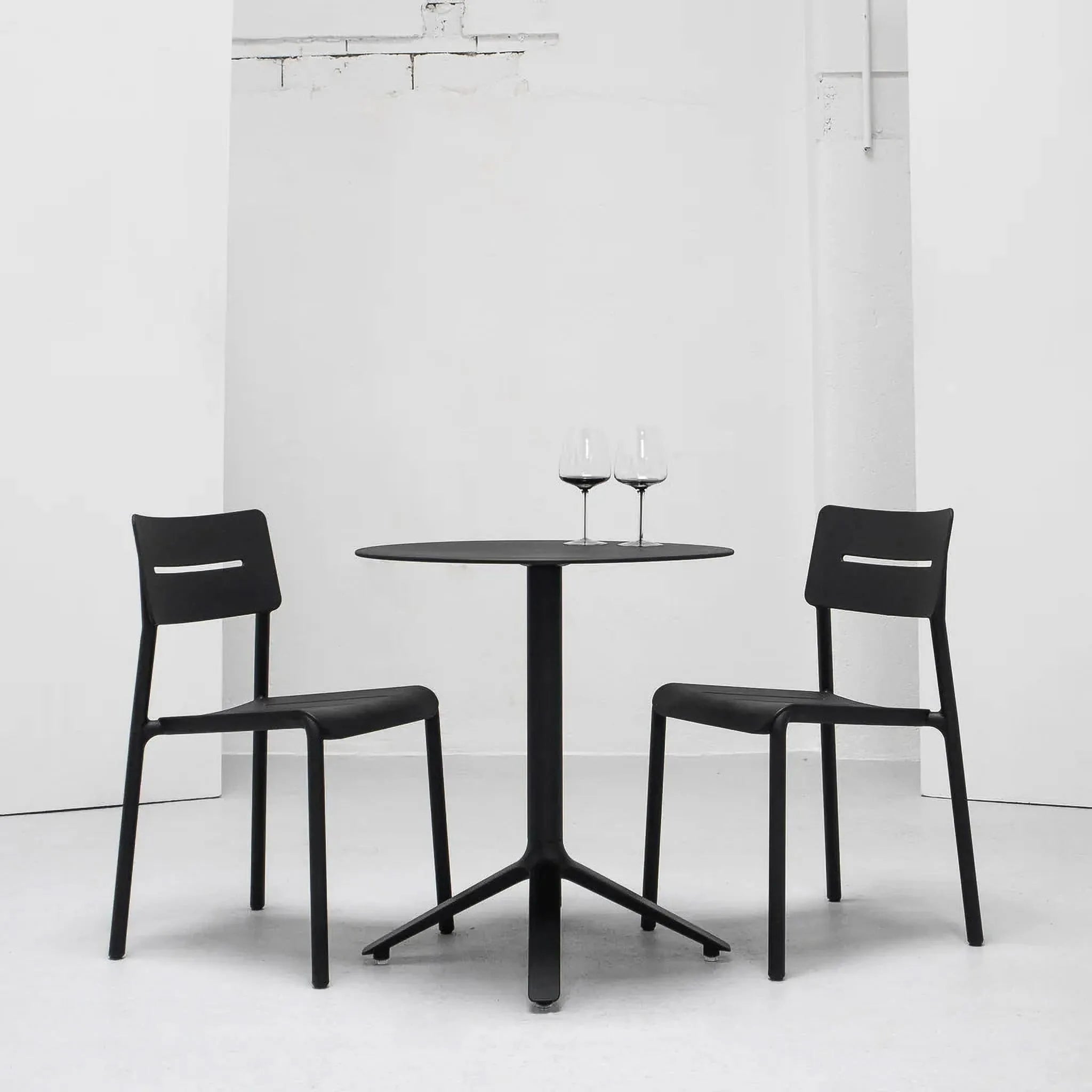 OUTO Chair<br> Indoor & Outdoor Use Nüline Distribution Outdoor Chairs art-noise.myshopify.com outo-chair-br-indoor-outdoor-use OUTO Chair<br> Indoor & Outdoor Use Nüline Distribution Outdoor Chairs art-noise.myshopify.com outo-chair-br-indoor-outdoor-use