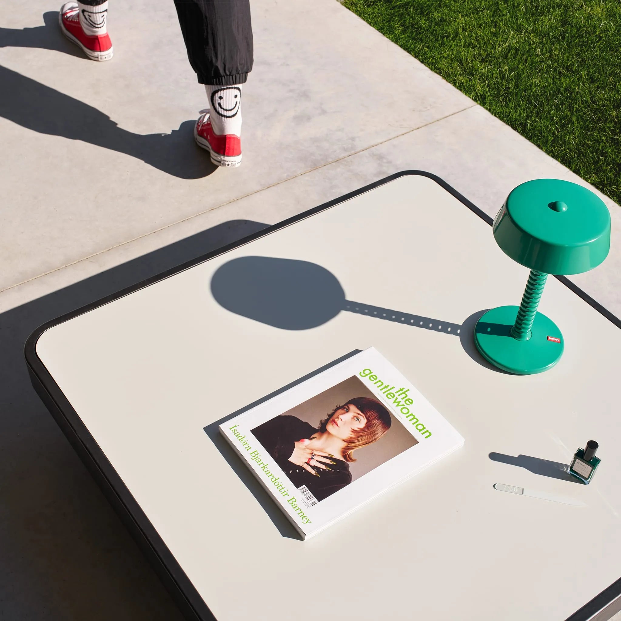 Paletti Table Nüline Distribution Outdoor Tables art-noise.myshopify.com paletti-table Paletti Table Nüline Distribution Outdoor Tables art-noise.myshopify.com paletti-table