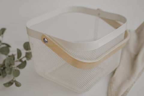 Panier métal blanc et bois Epura Home Panier art-noise.myshopify.com panier-metal-blanc-et-bois