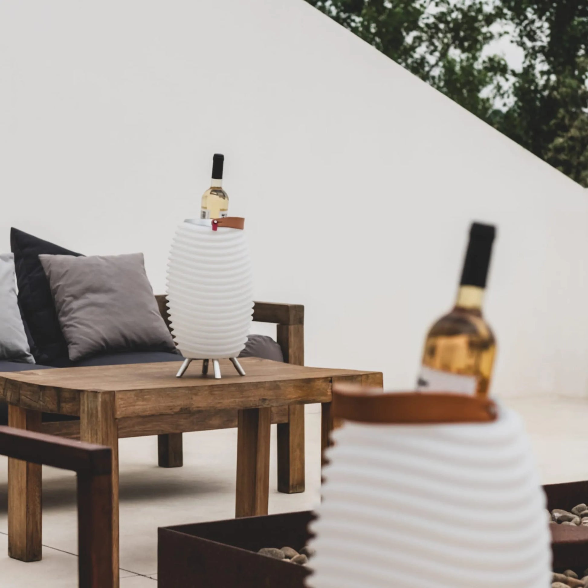 Reusable Ice Cubes Nüline Distribution Ice Cube Trays art-noise.myshopify.com reusable-ice-cubes Reusable Ice Cubes Nüline Distribution Ice Cube Trays art-noise.myshopify.com reusable-ice-cubes