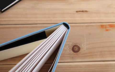 Dorerart Watercolor notebook 300g 50% smooth cotton watercolor paper,24 sheets. 160X240 Black - Art Noise Dorerart Watercolor notebook 300g 50% smooth cotton watercolor paper,24 sheets. 160X240 Black Dorerart Paper Pads art-noise.myshopify.com dorerart-watercolor-notebook-300g-50-smooth-cotton-watercolor-paper-24-sheets-160x240-black